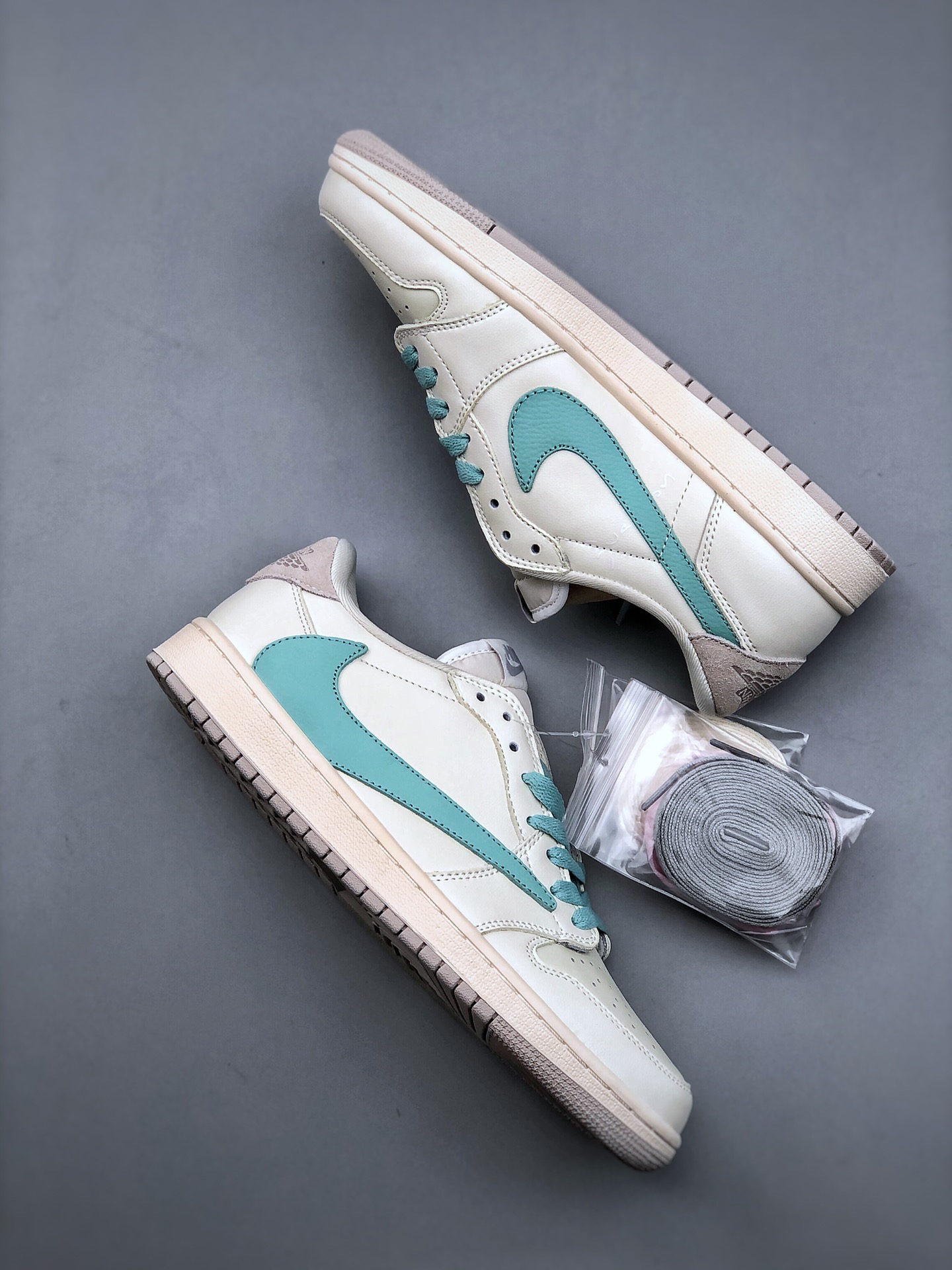 2023 Nike Air Jordan 1 low AJ1