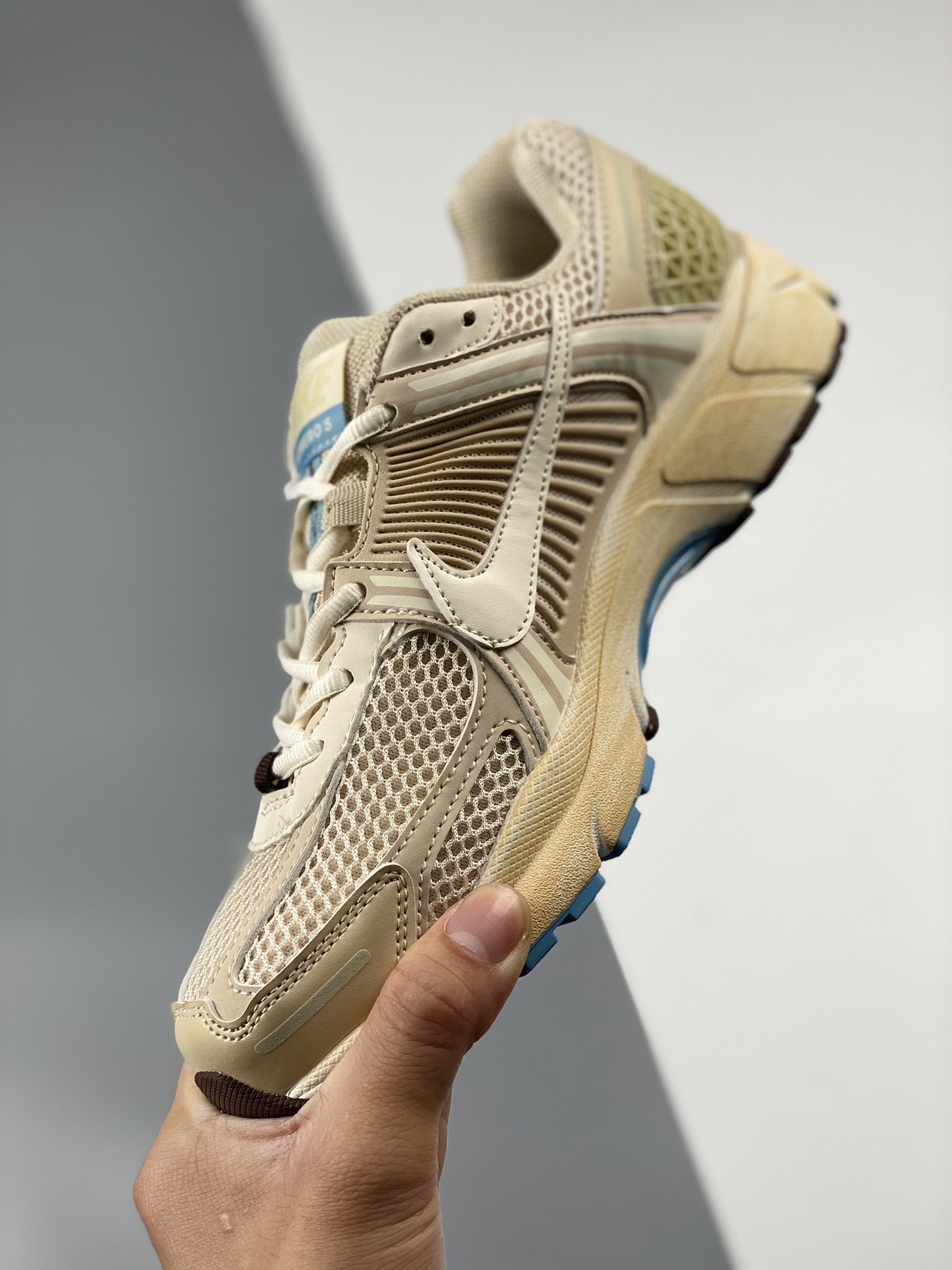 Nike Zoom Vomero 5 SP