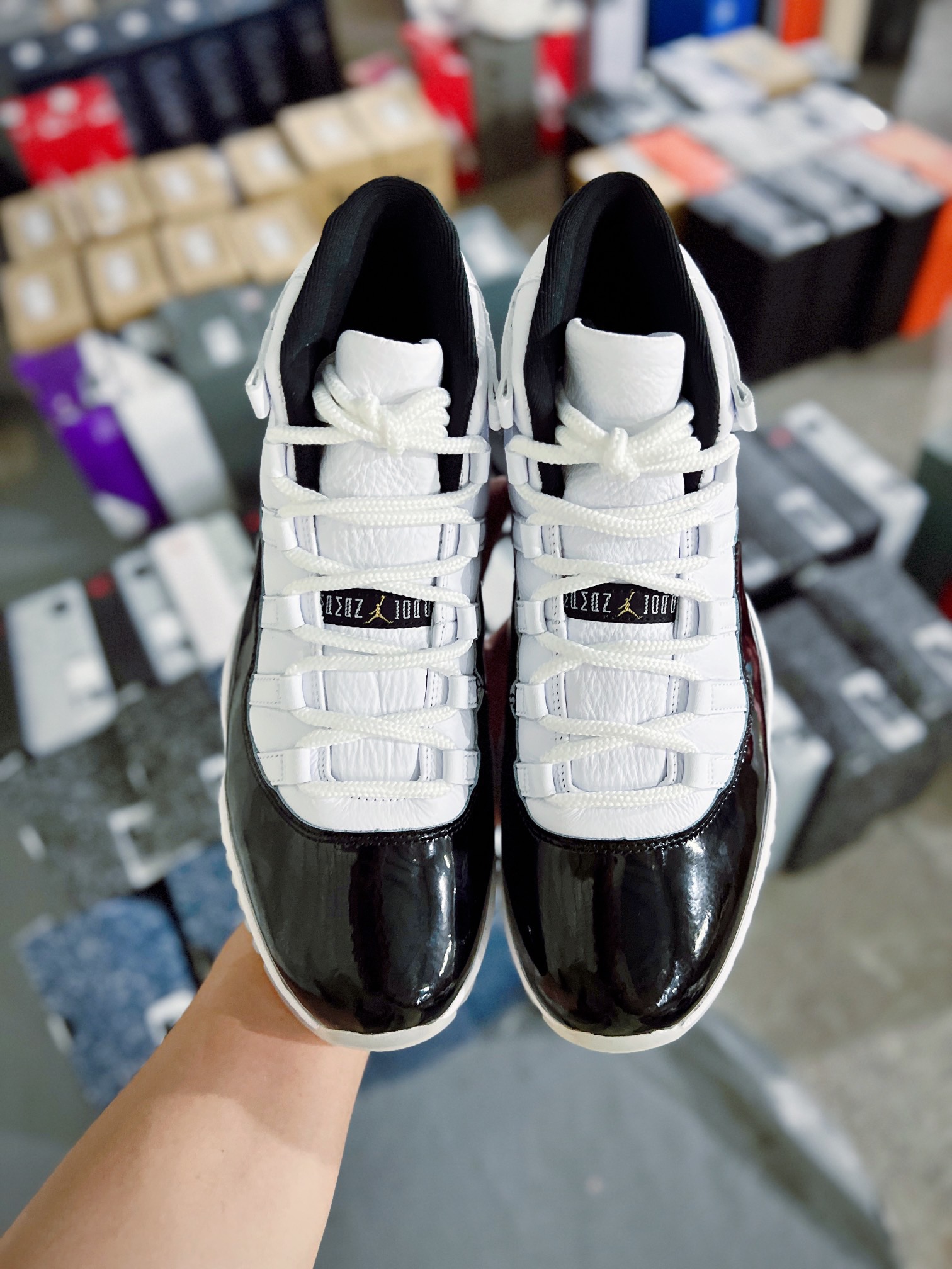 NIKE Air Jordan 11()