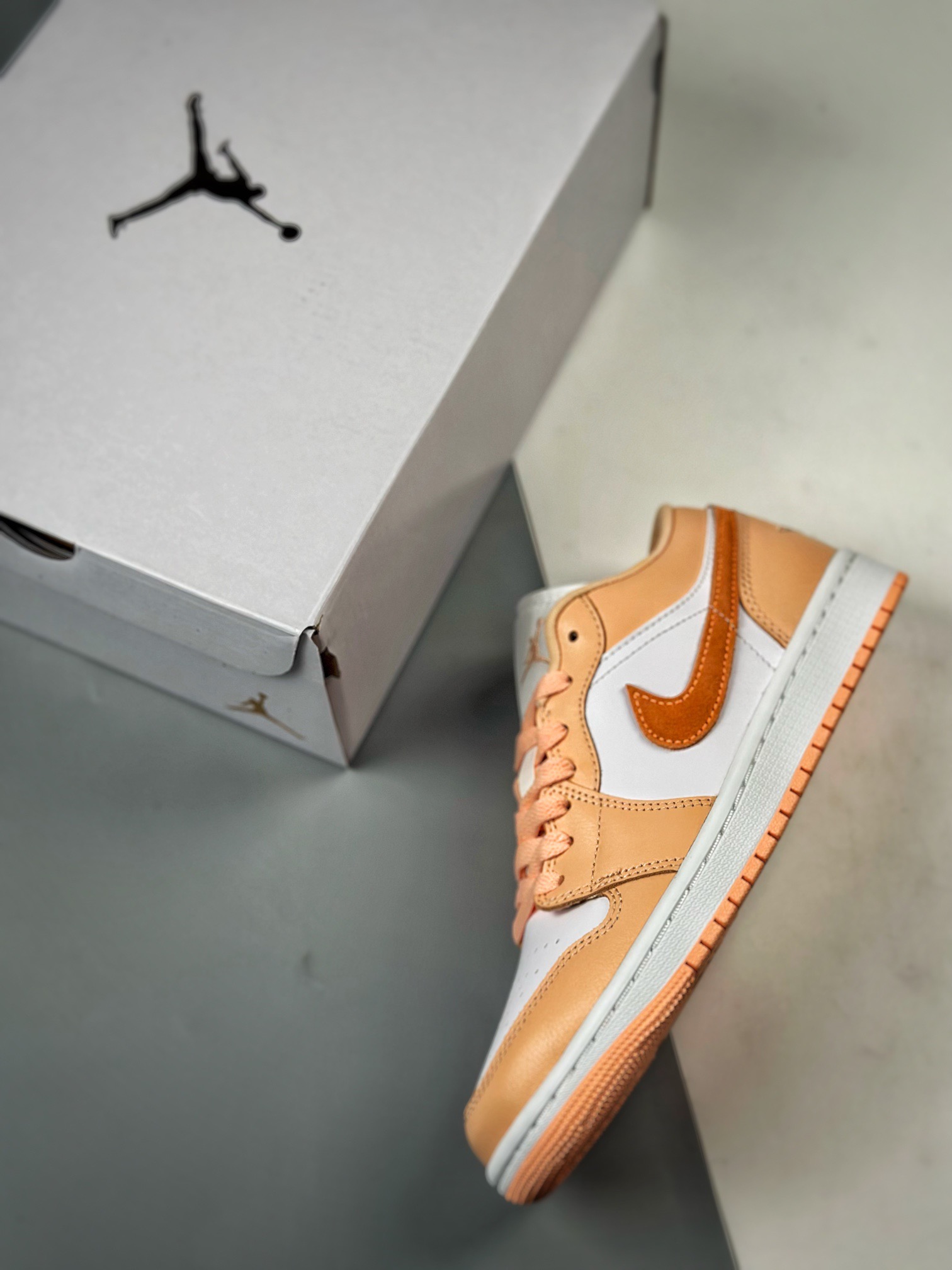 Nike Air Jordan 1 low AJ1