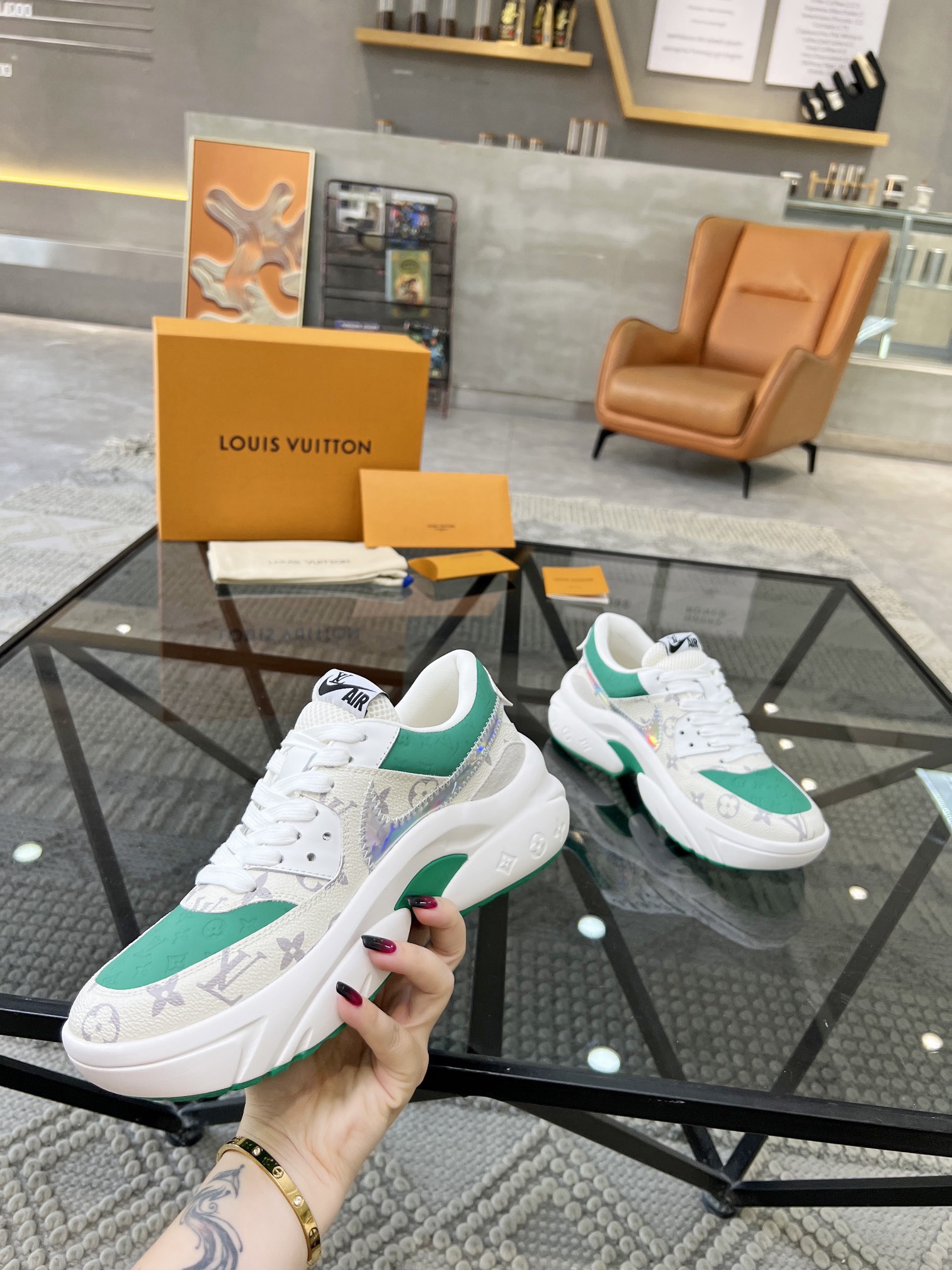 Men L*ouis V*uitton x NIKE Sneakers Maikesneakers