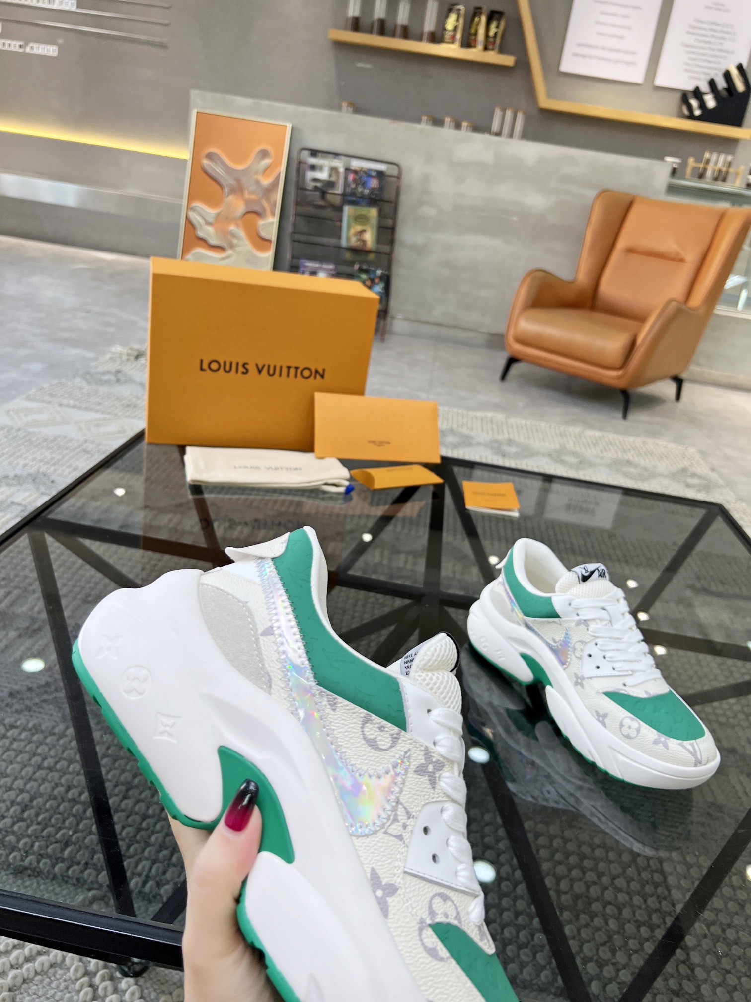 Men L*ouis V*uitton x NIKE Sneakers Maikesneakers