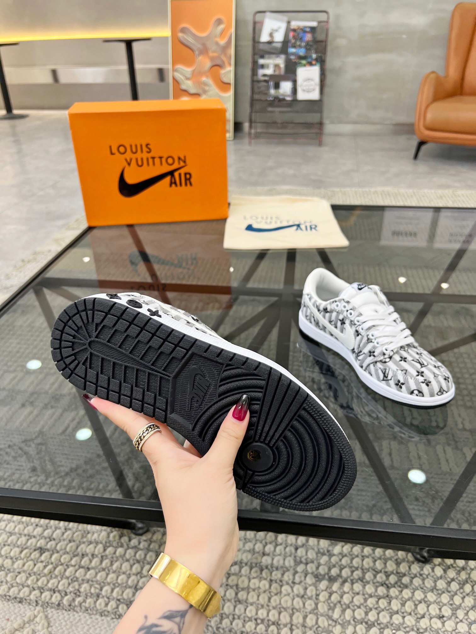 Men L*ouis V*uitton x NIKE Sneakers Maikesneakers