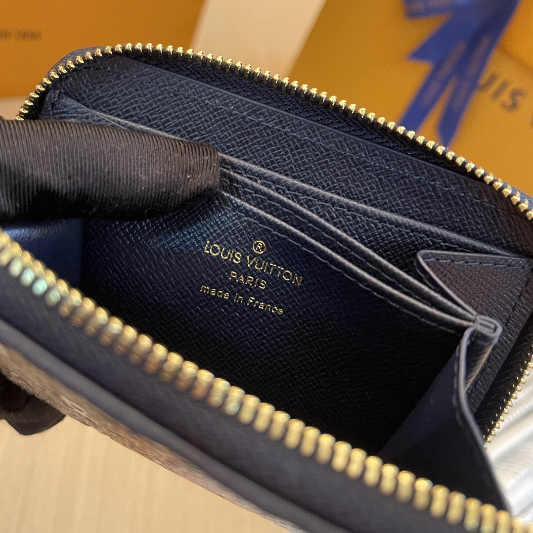 L*ouis V*uitton Top Bag