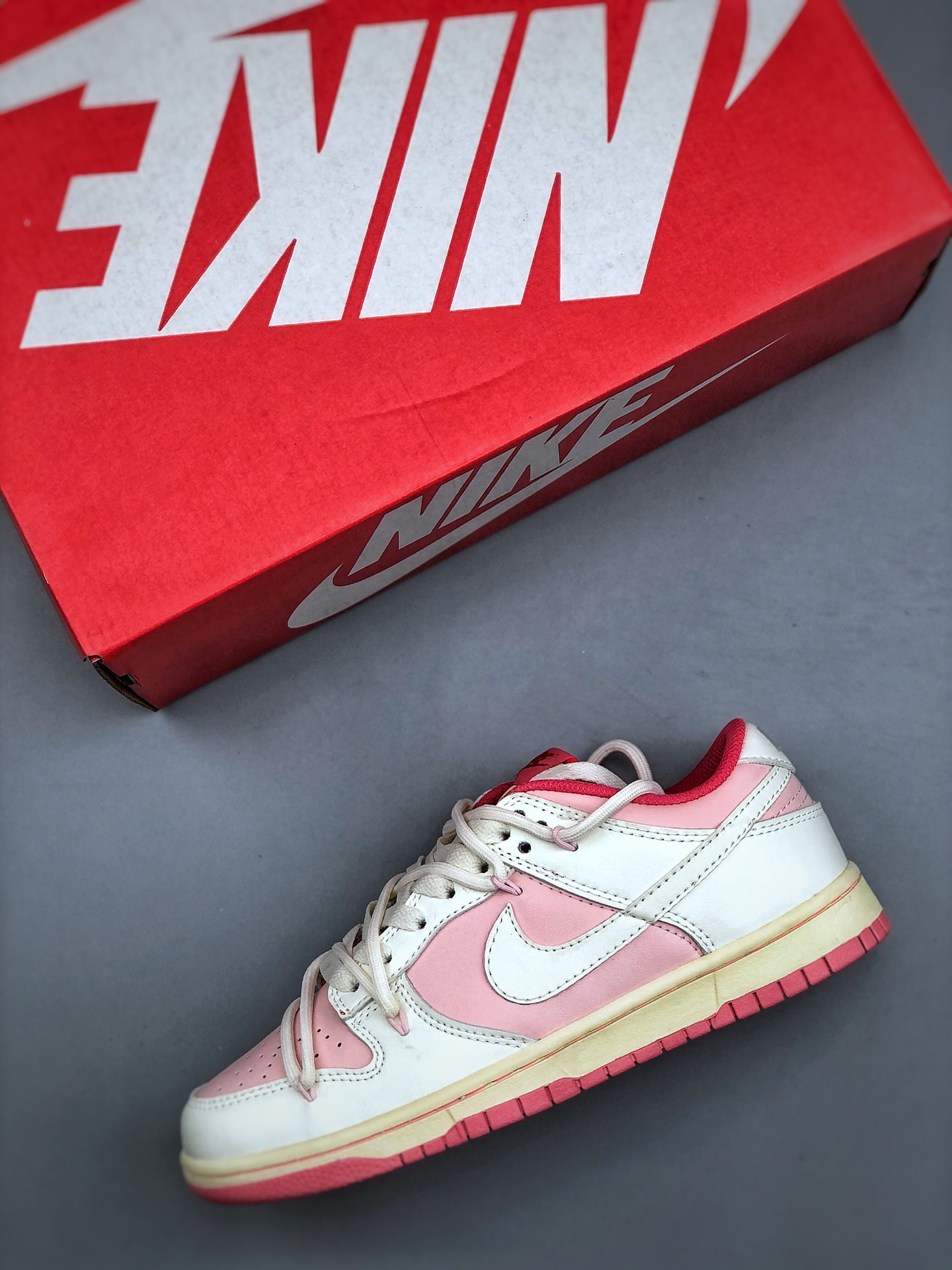 Top quality Nike SB Dunk Low
