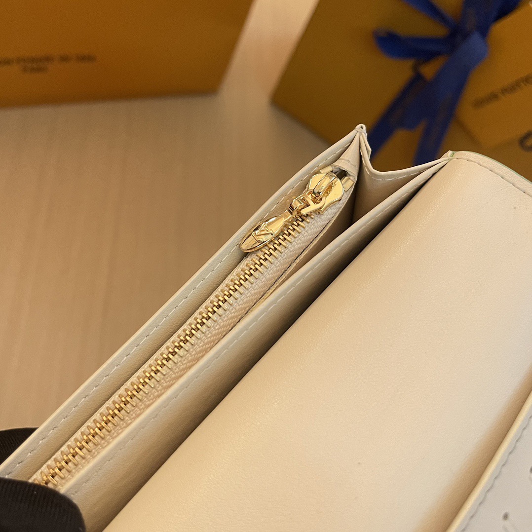 L*ouis V*uitton Top Bag