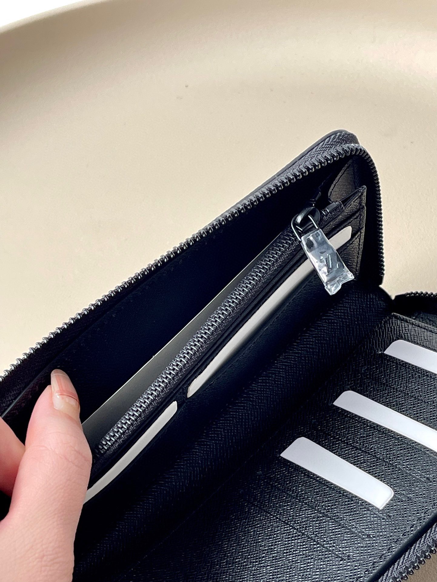 L*ouis V*uitton Top Bag