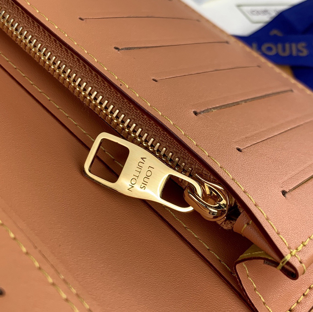 L*ouis V*uitton Top Bag