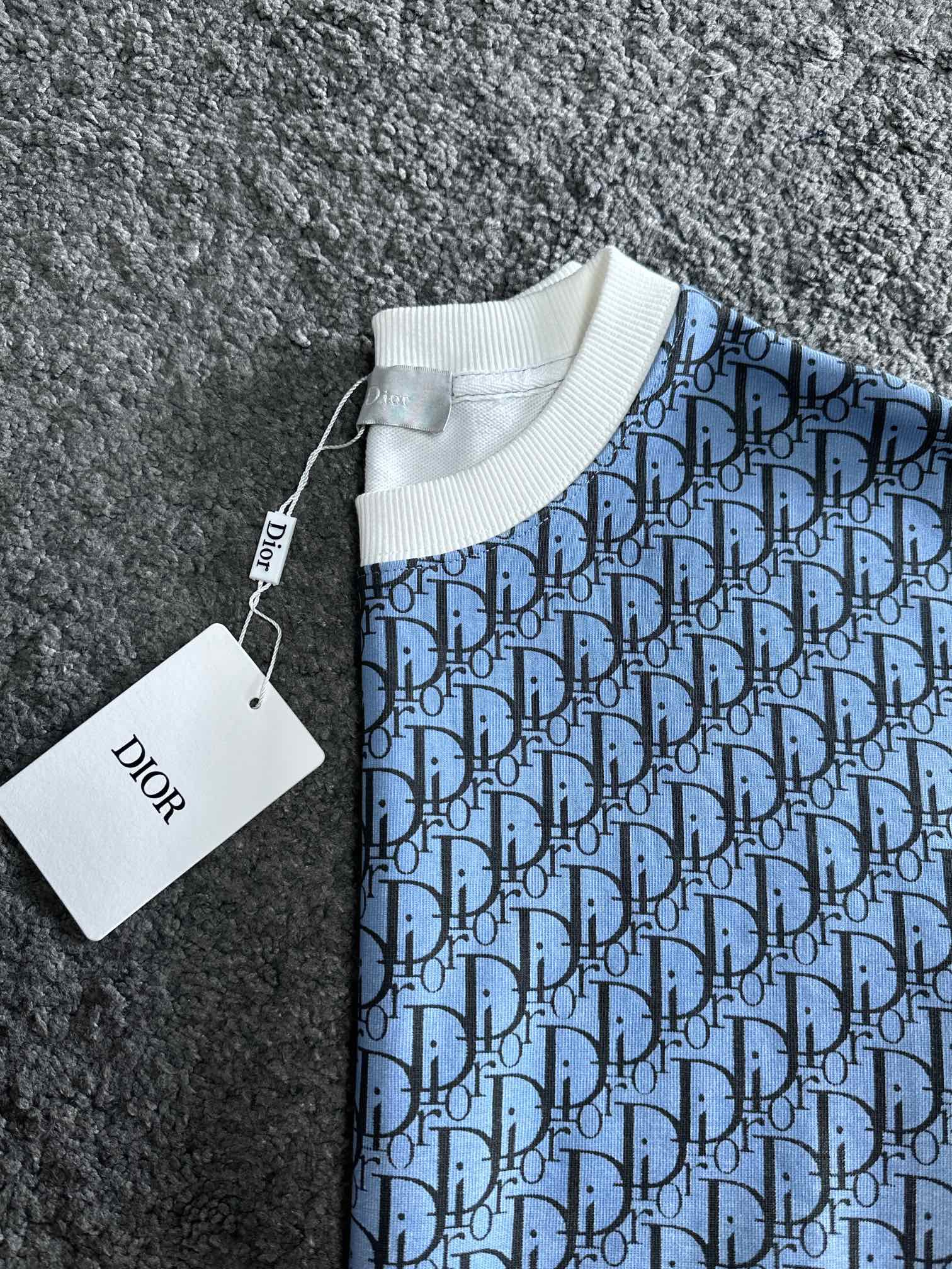 Men Sweater Top Quality ()