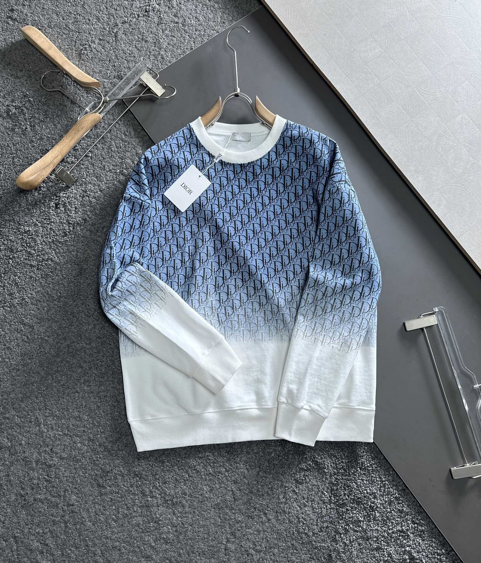 Men Sweater Top Quality ()