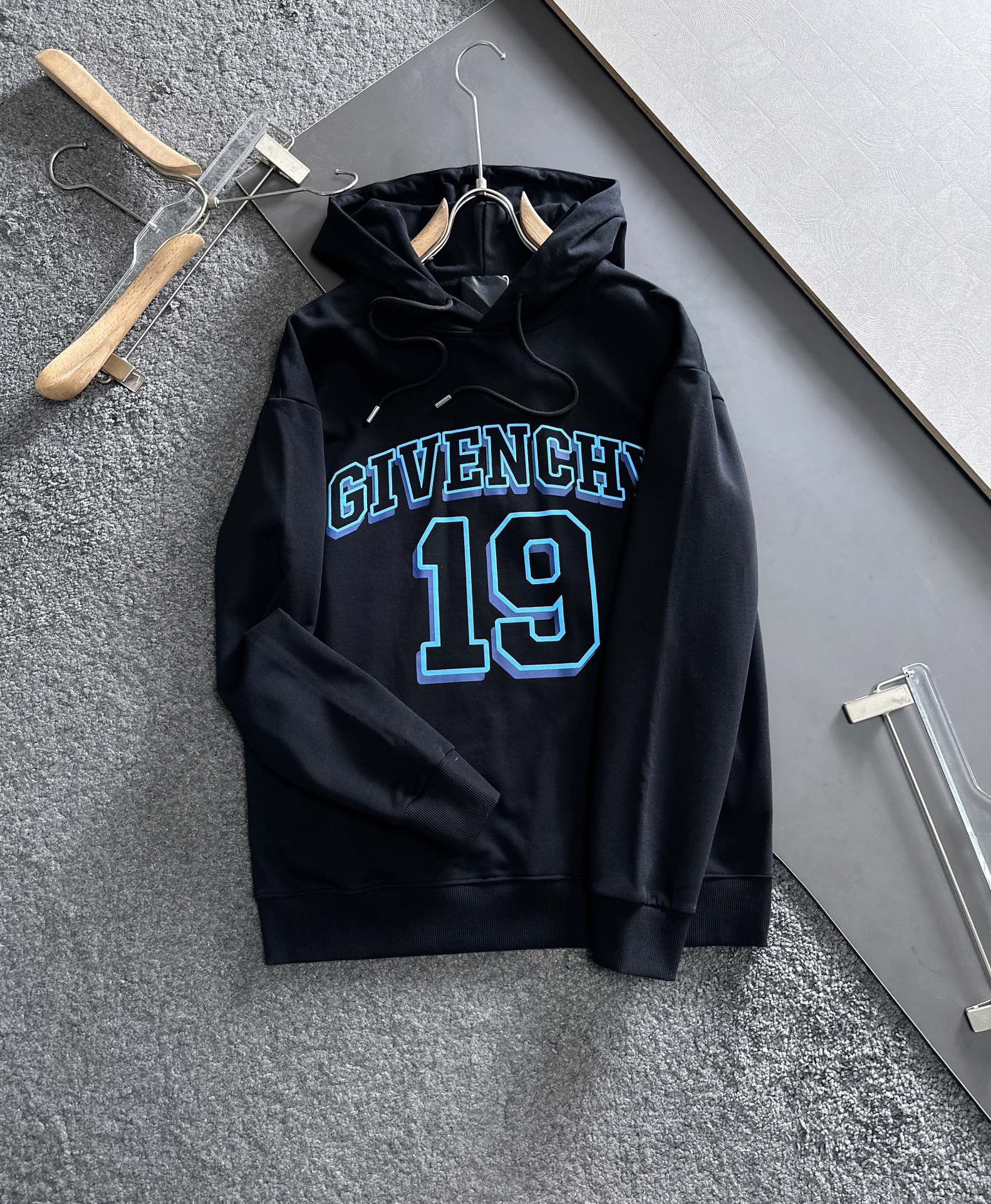 Men Sweater Top Quality ()