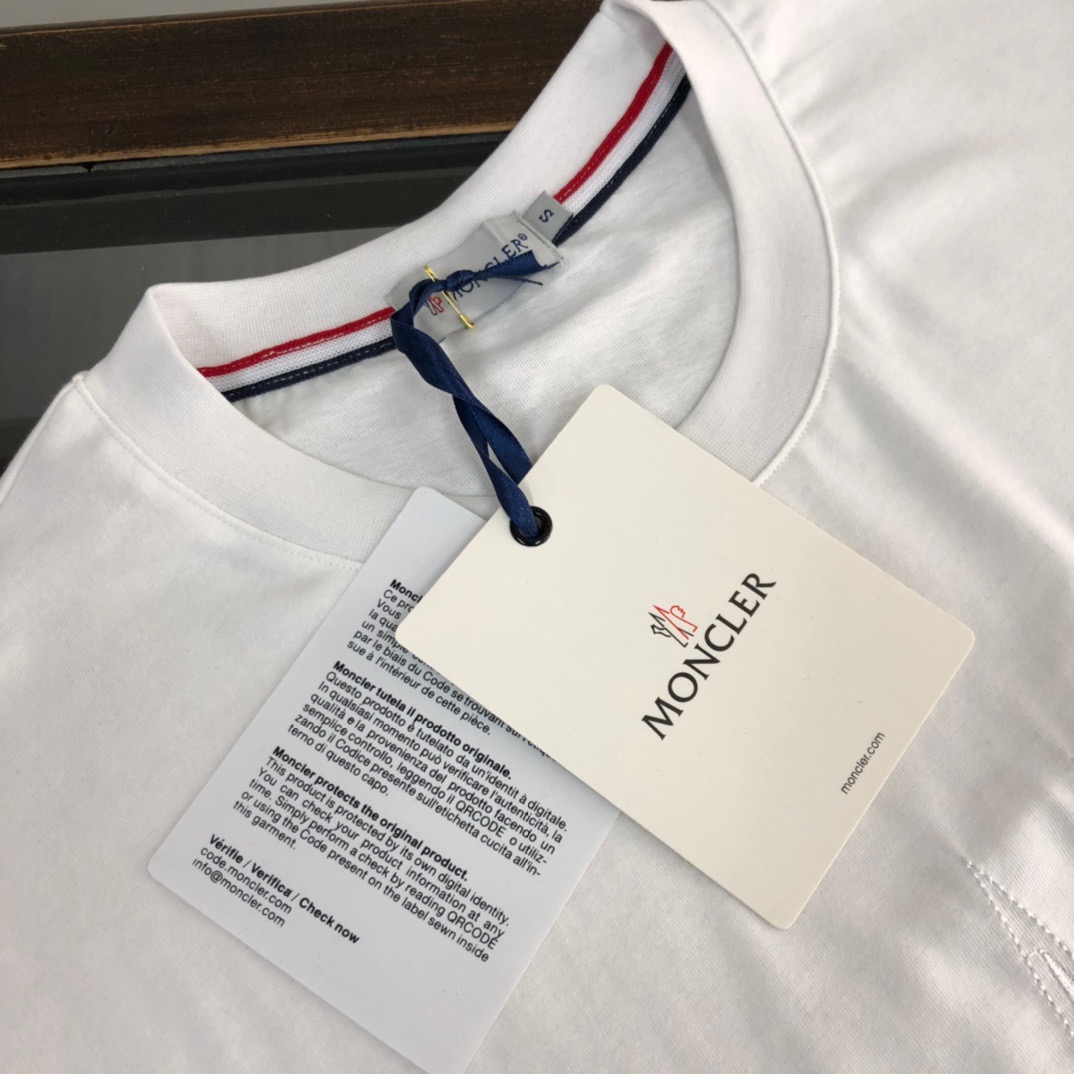 Men T-shirt Top Quality 2023