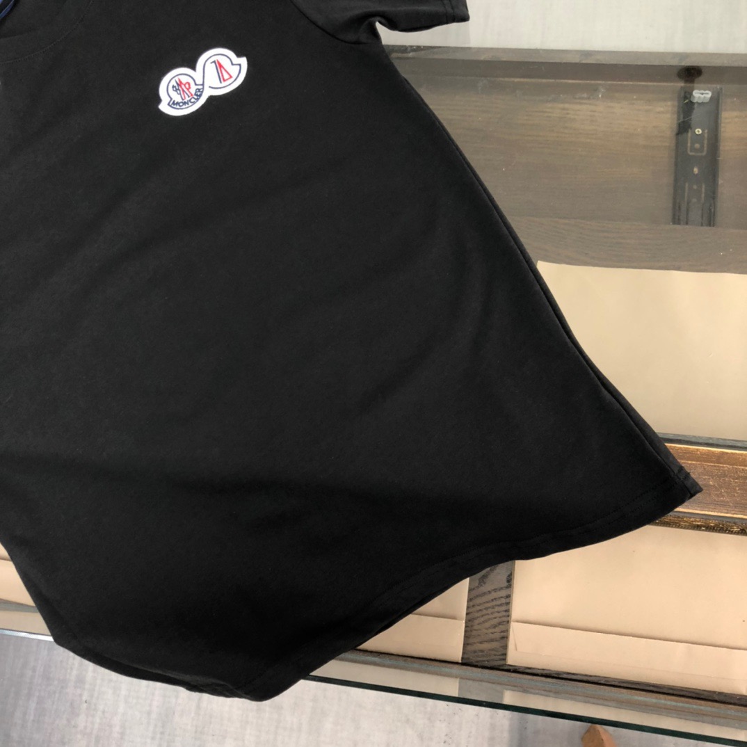 Men T-shirt Top Quality 2023