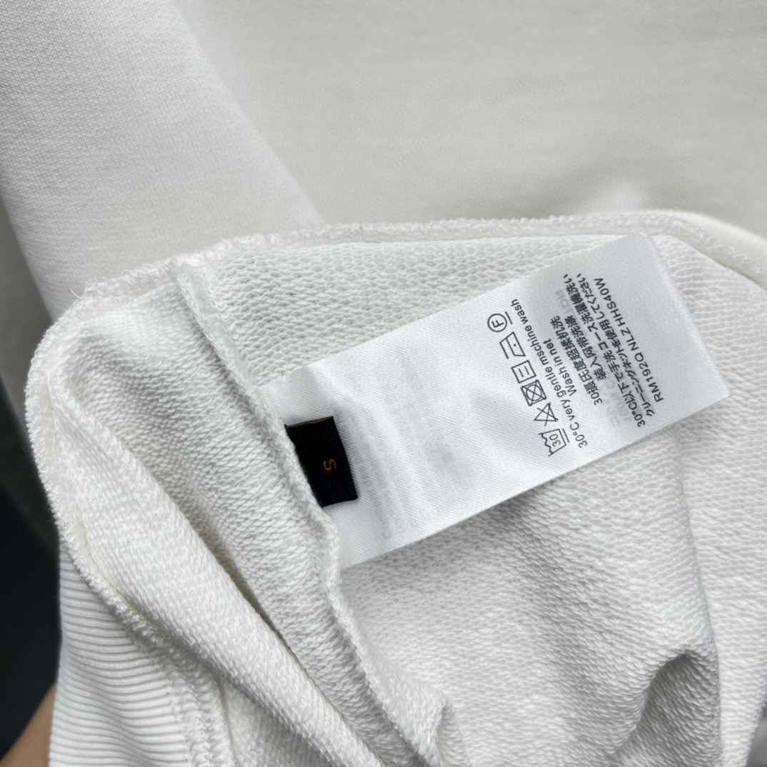 Men Sweater Top Quality ()