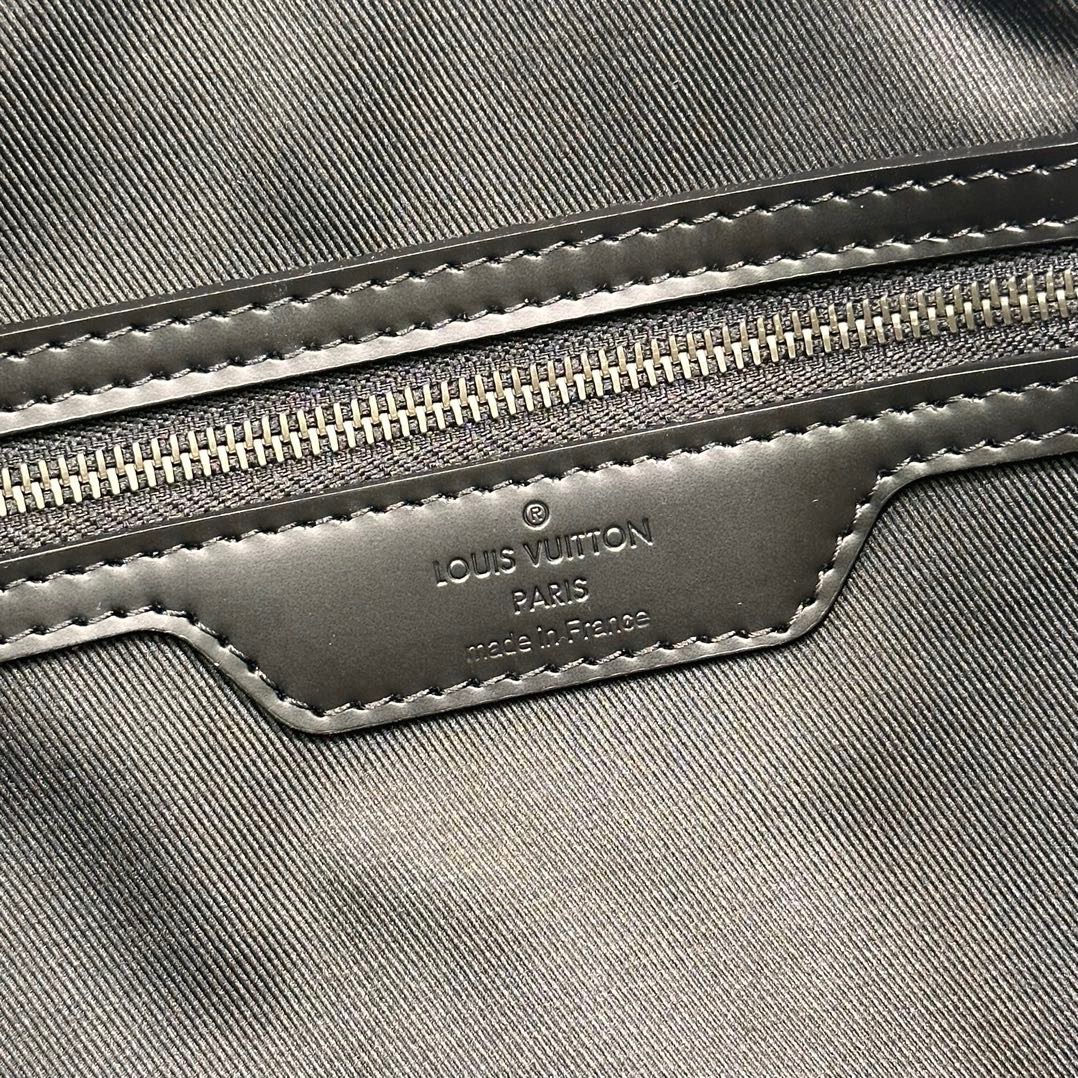 L*ouis V*uitton Top Bag