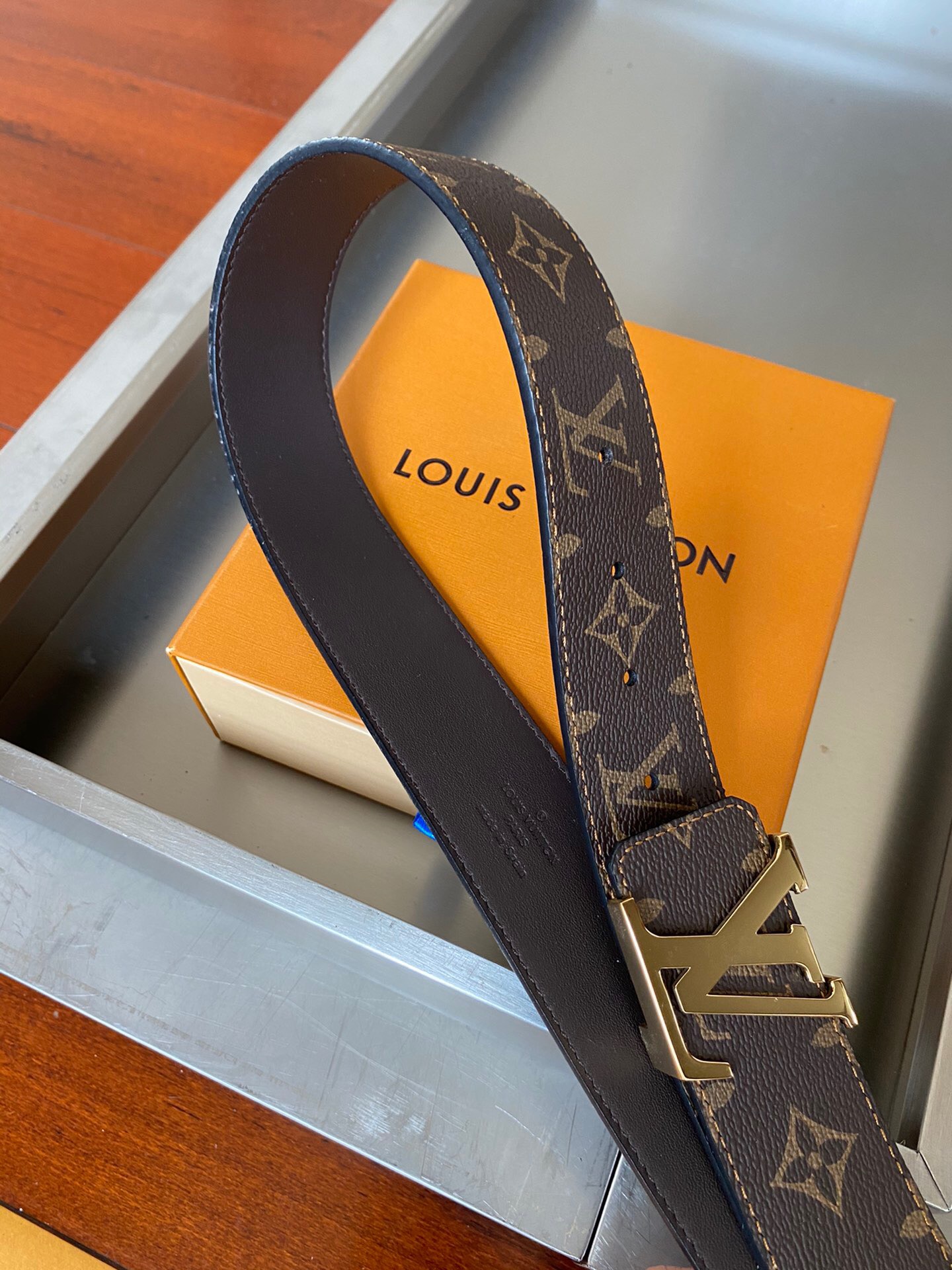 L*ouis V*uitton Top Version 40MM
