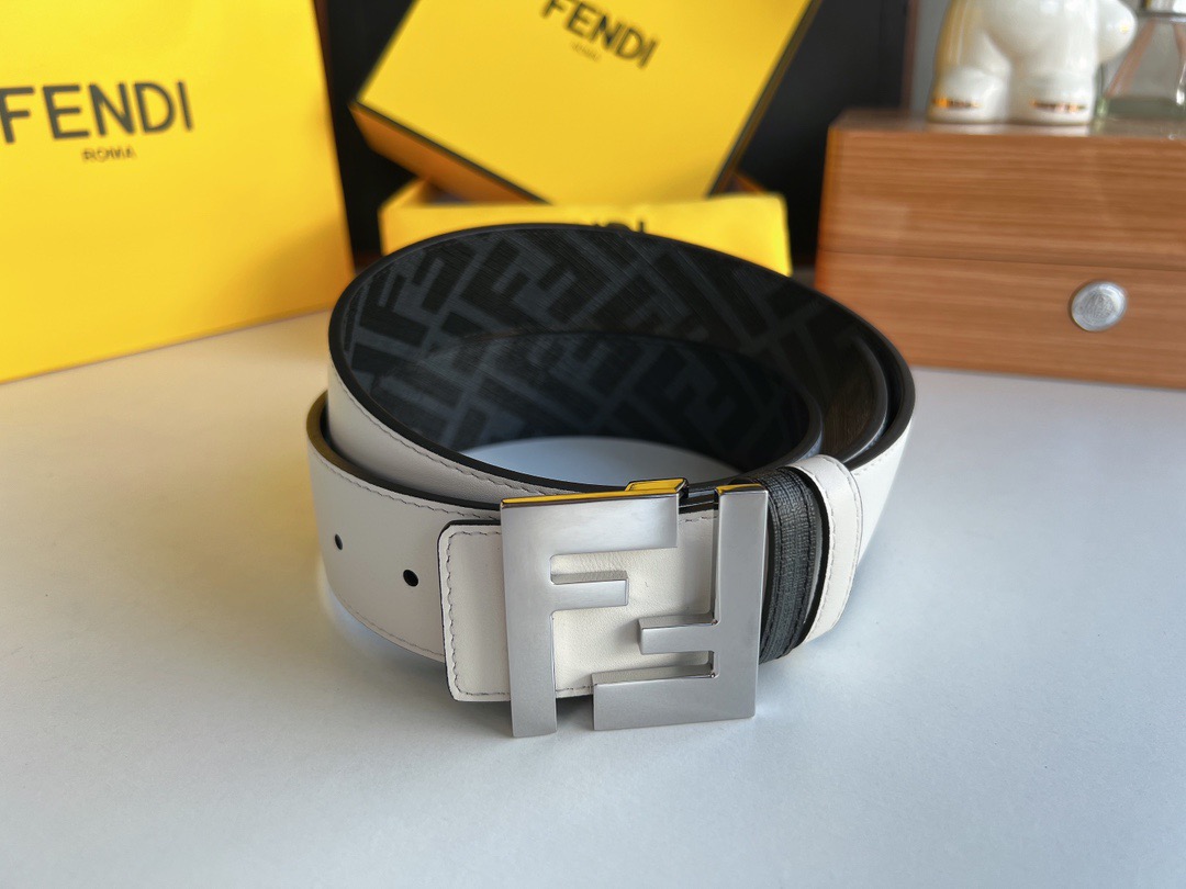 L*ouis V*uitton Top Version 40MM