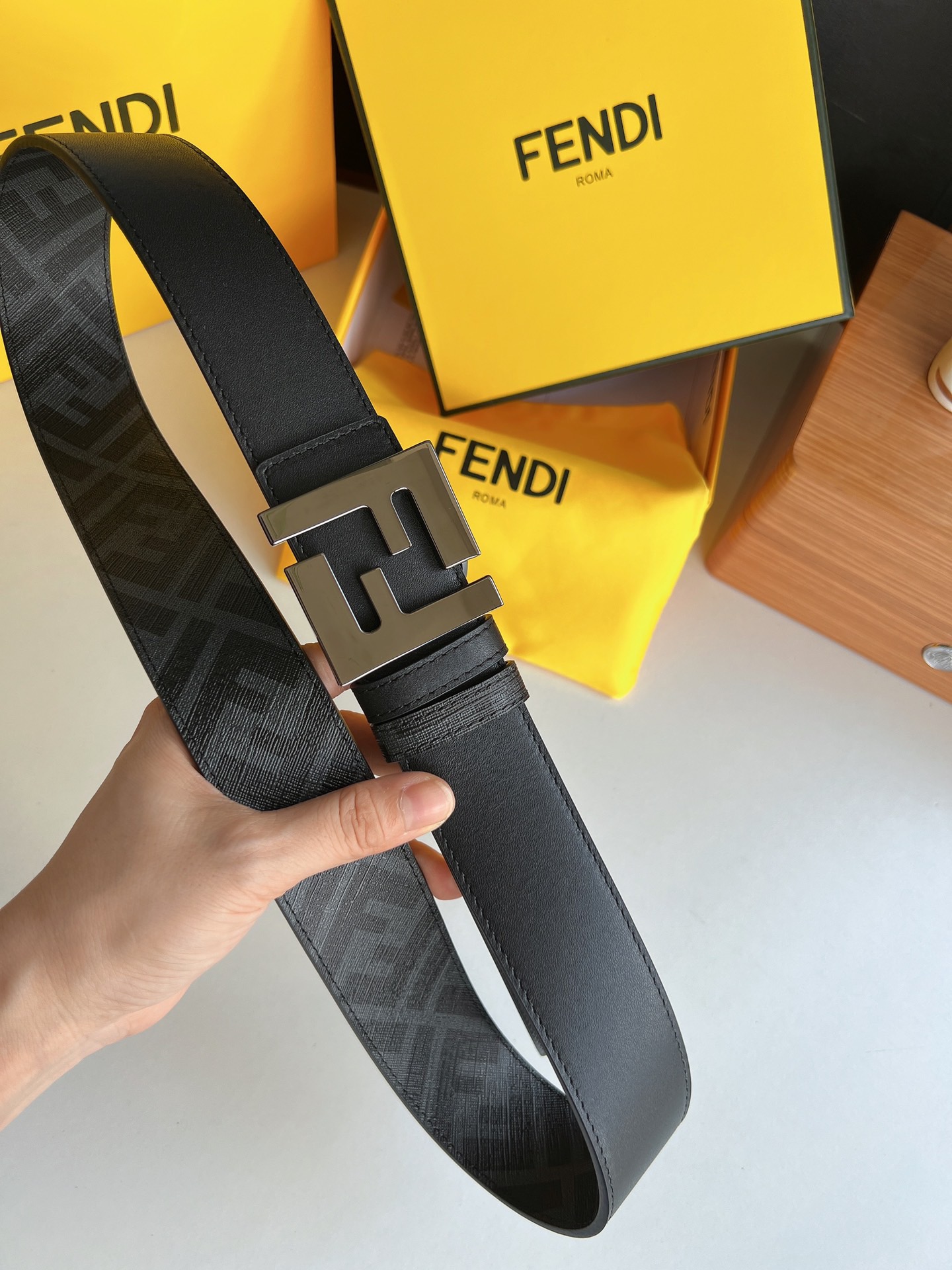 L*ouis V*uitton Top Version 40MM