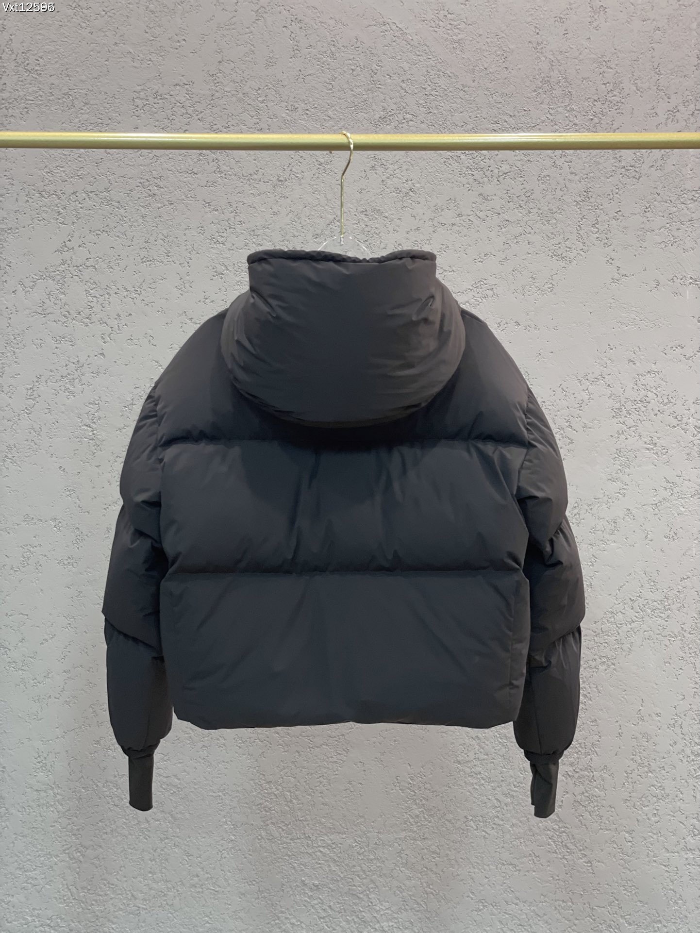 Women Jacket/Sweater Top Quality