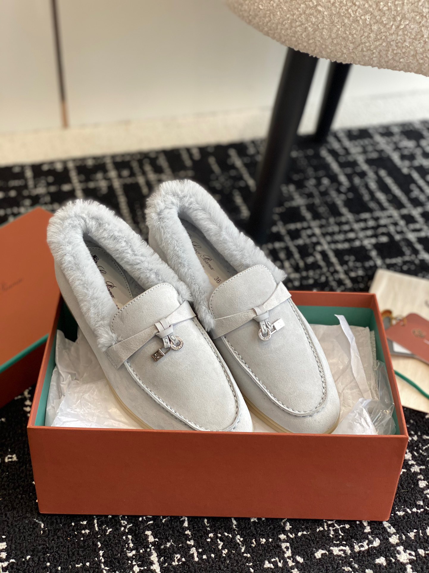 Women L*oro P*iana Top Loafer （）