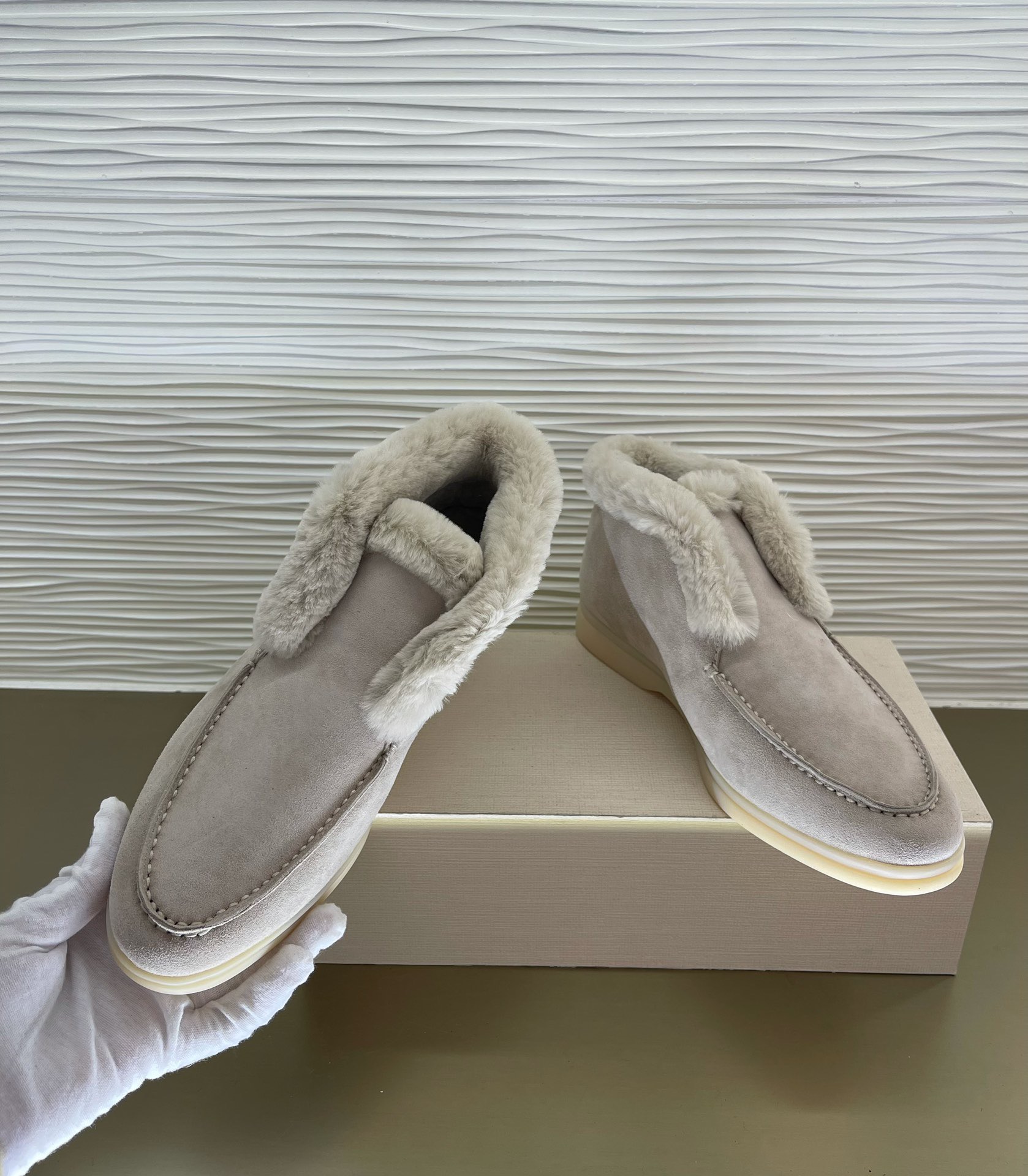 Women L*oro P*iana Top Loafer （）