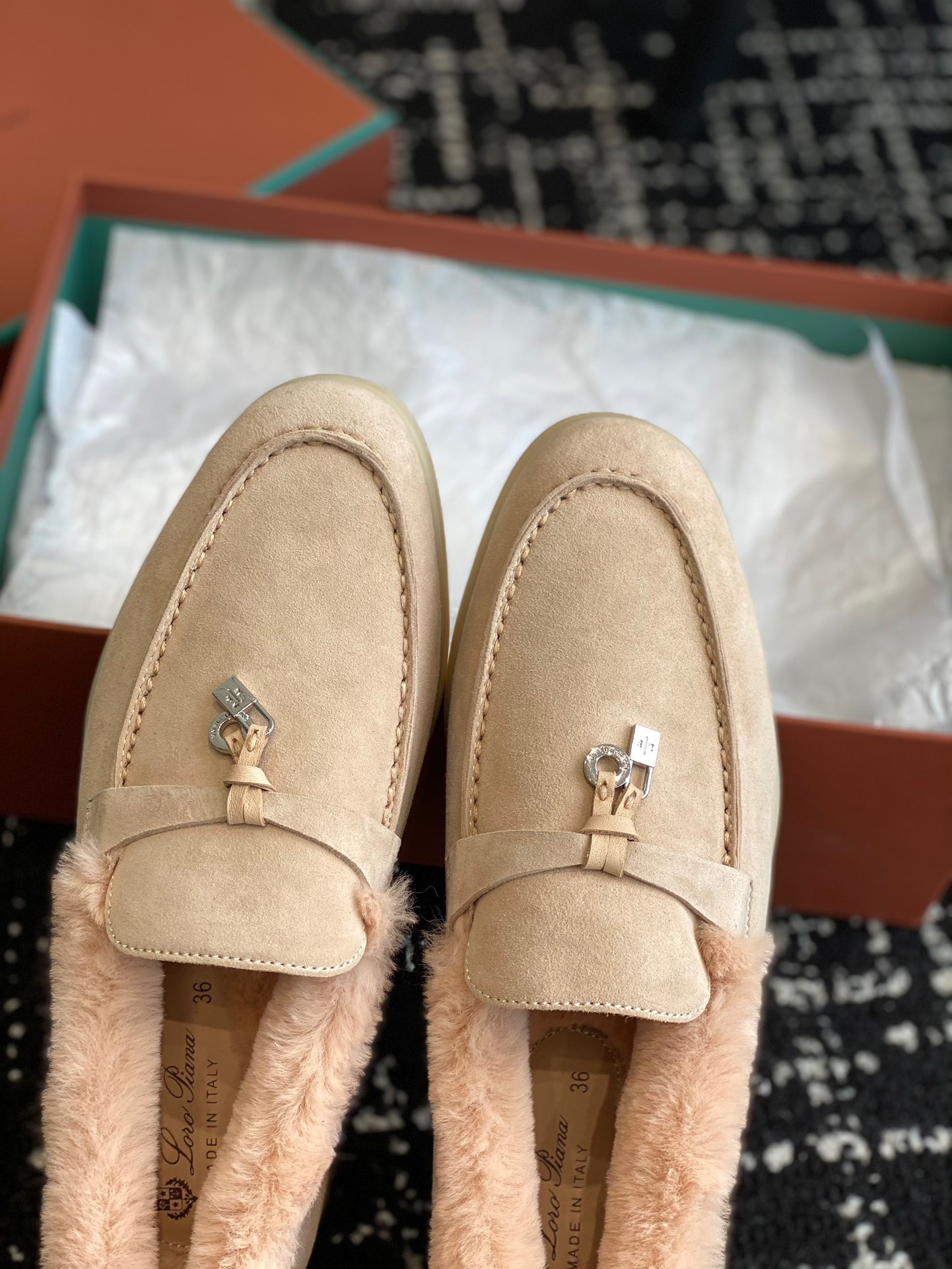 Women L*oro P*iana Top Loafer （）