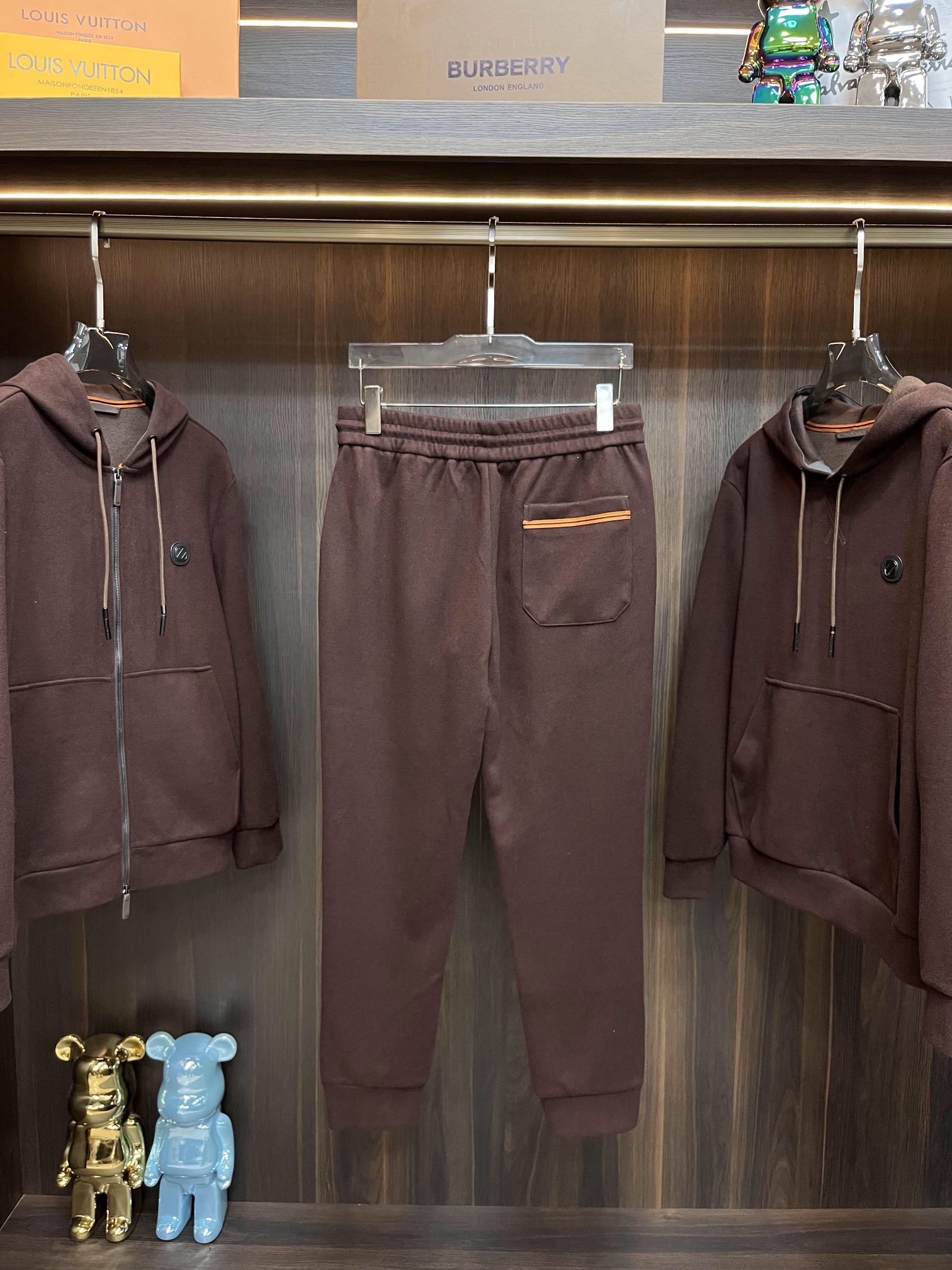 Men suits Top Quality