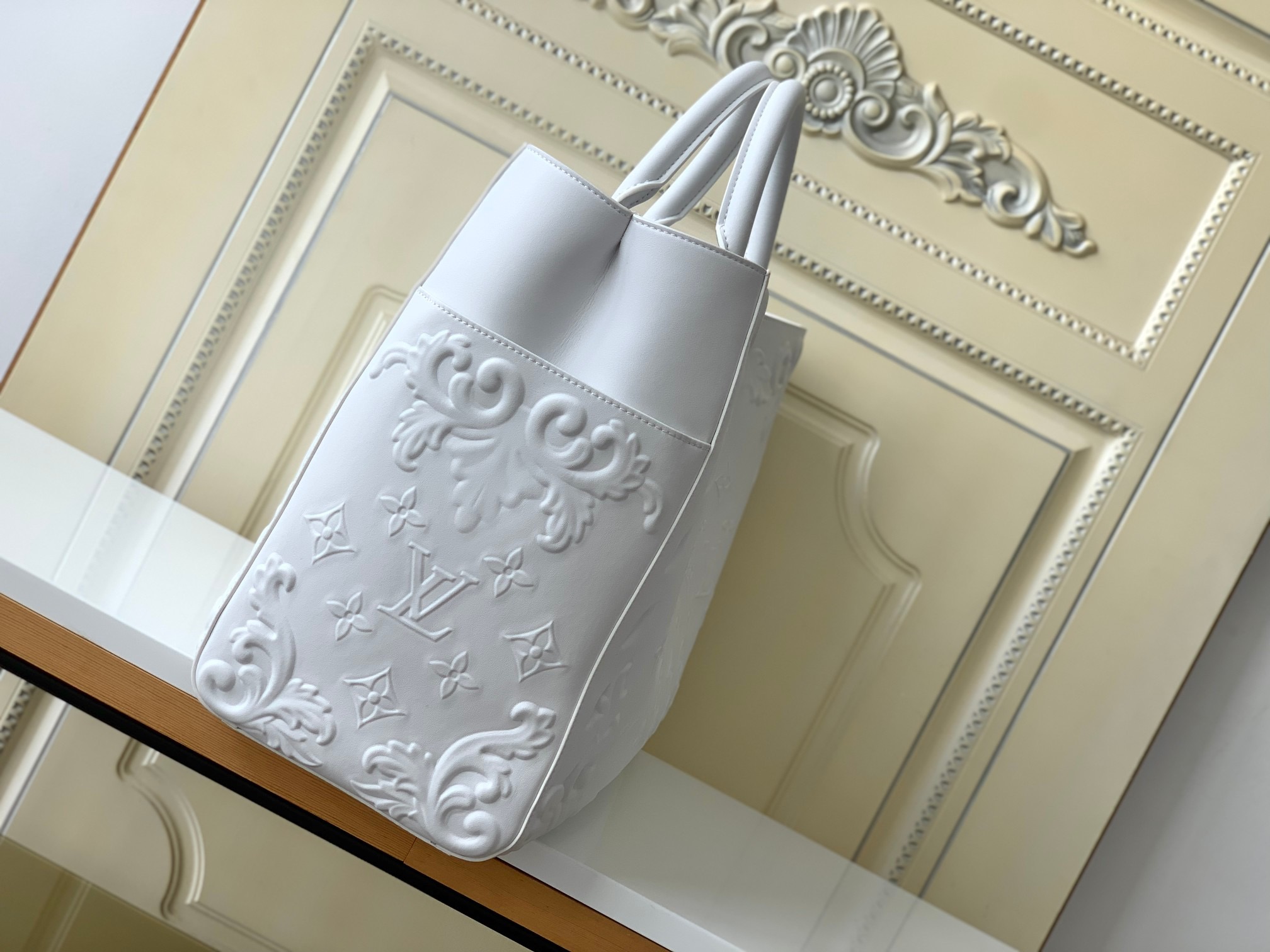 L*ouis V*uitton Top Bag