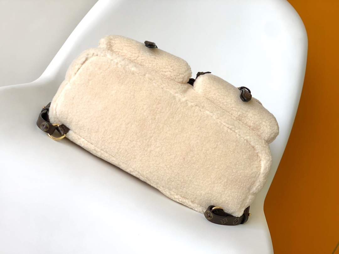 L*ouis V*uitton Top Bag