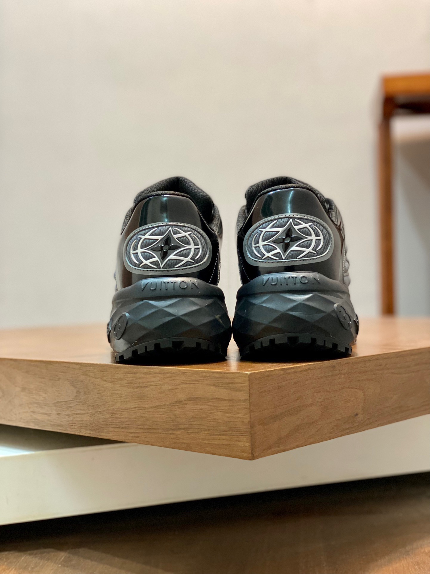 Men L*ouis V*uitton Top Sneaker