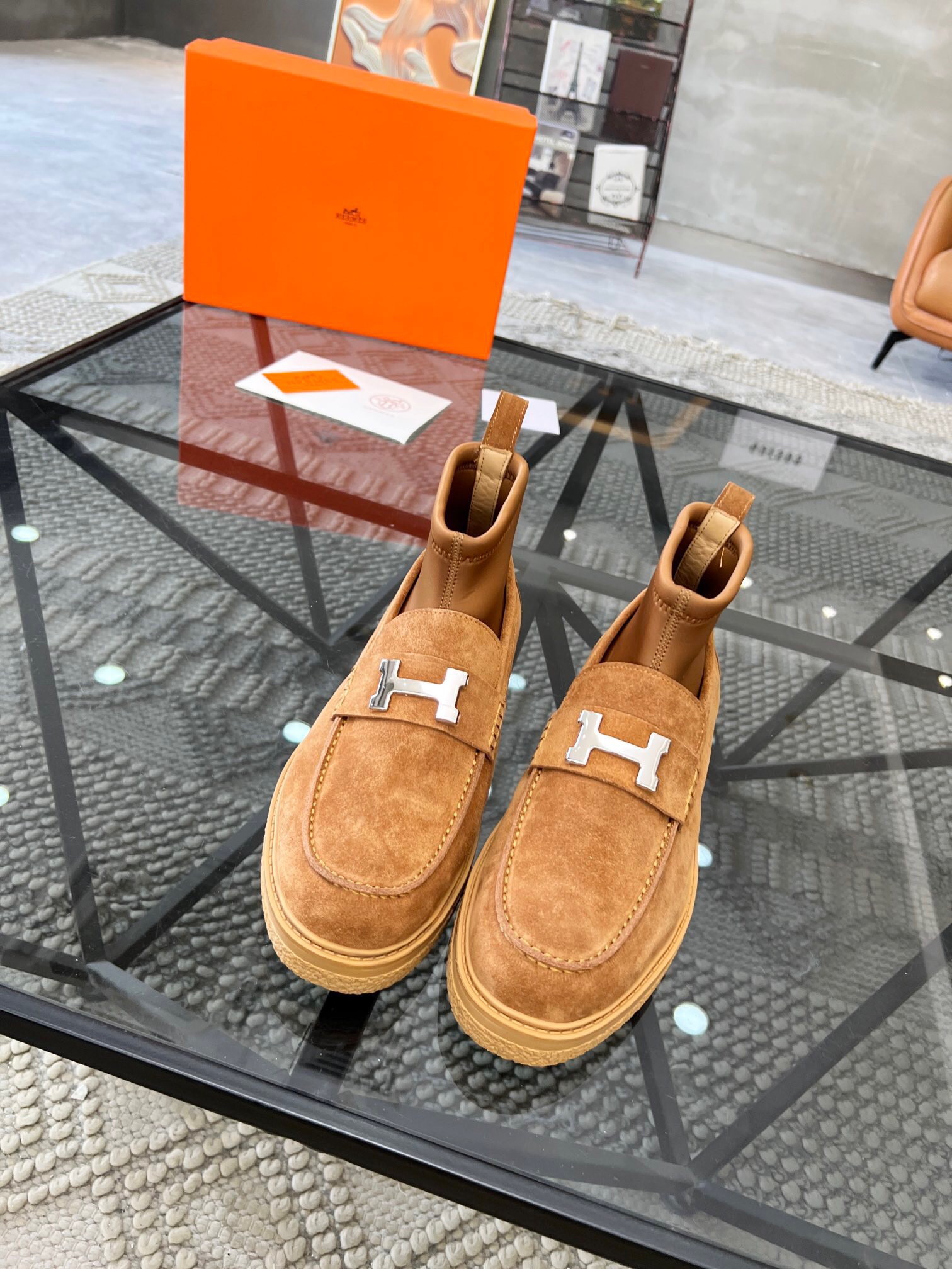 Men H*ermes Top Sneaker