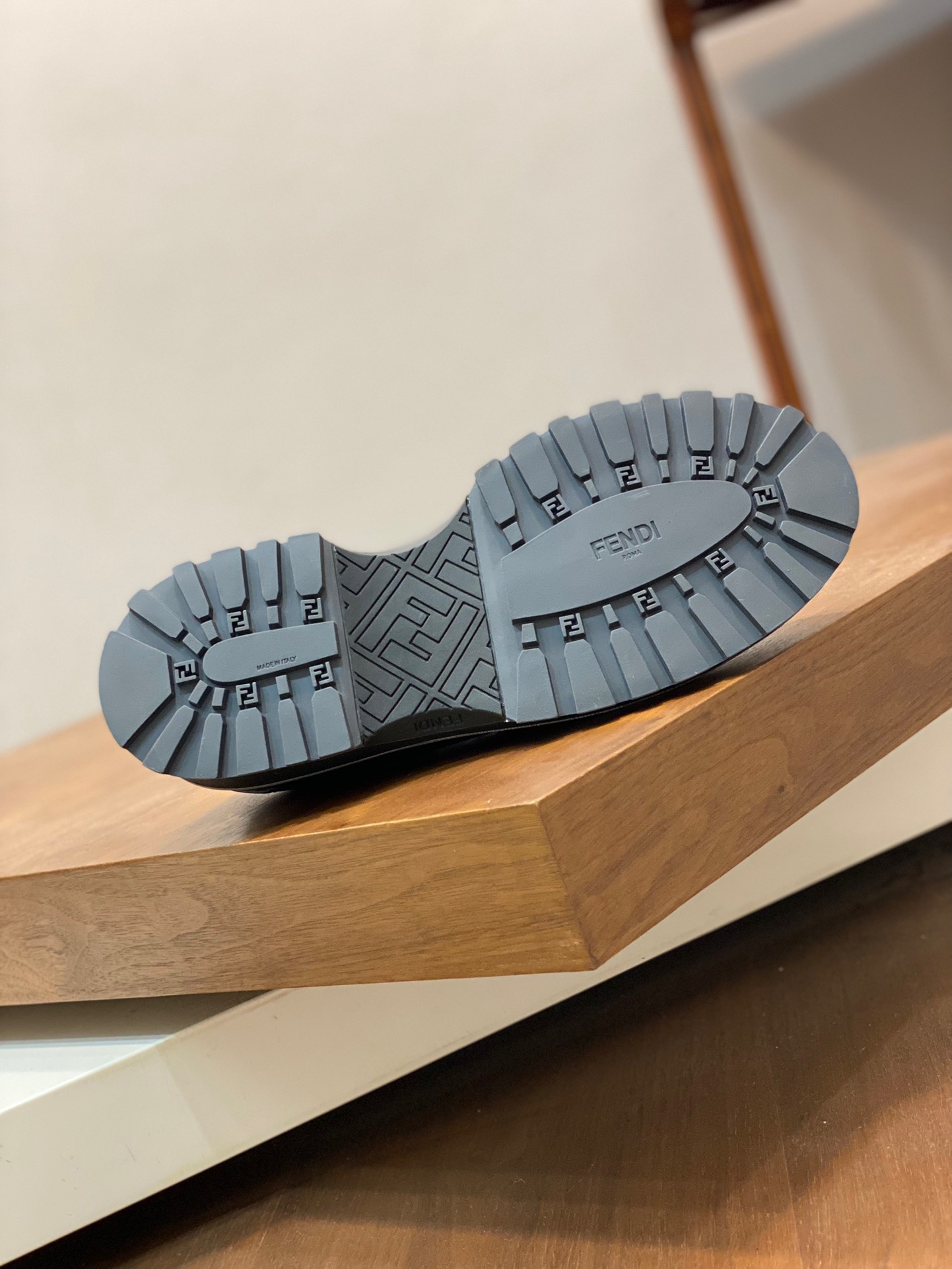 Men F*endi Top Sneaker