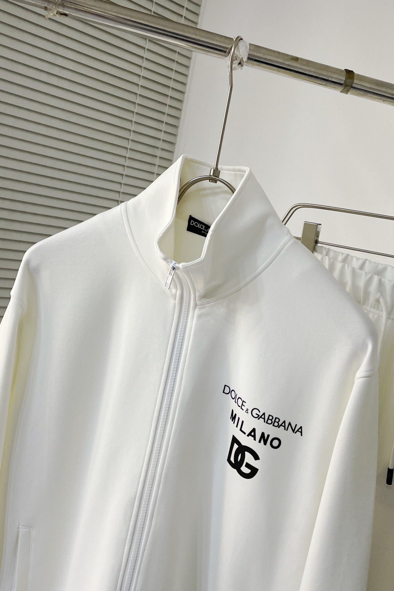 Men suits Top Quality