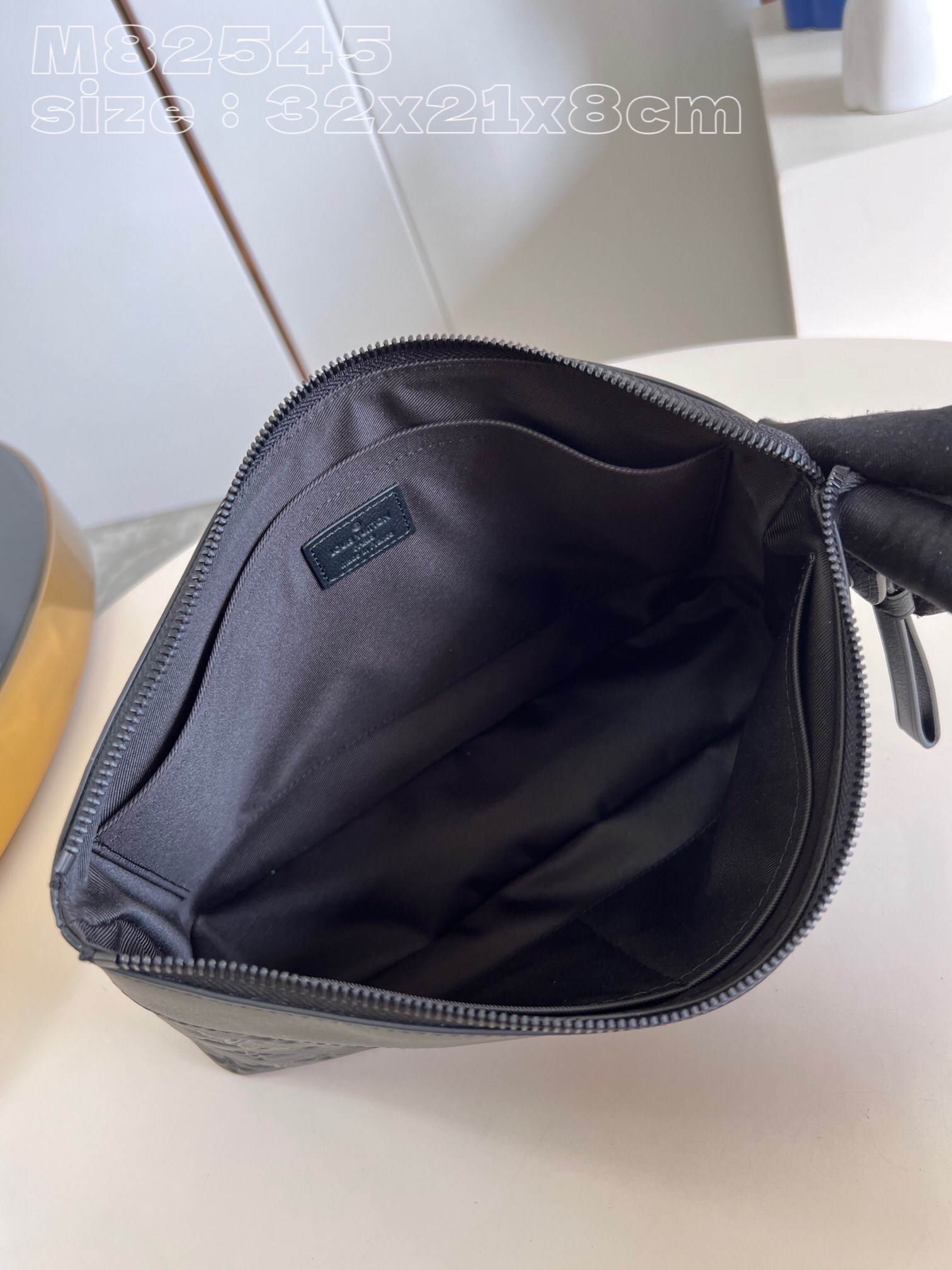 L*ouis V*uitton Top Bag