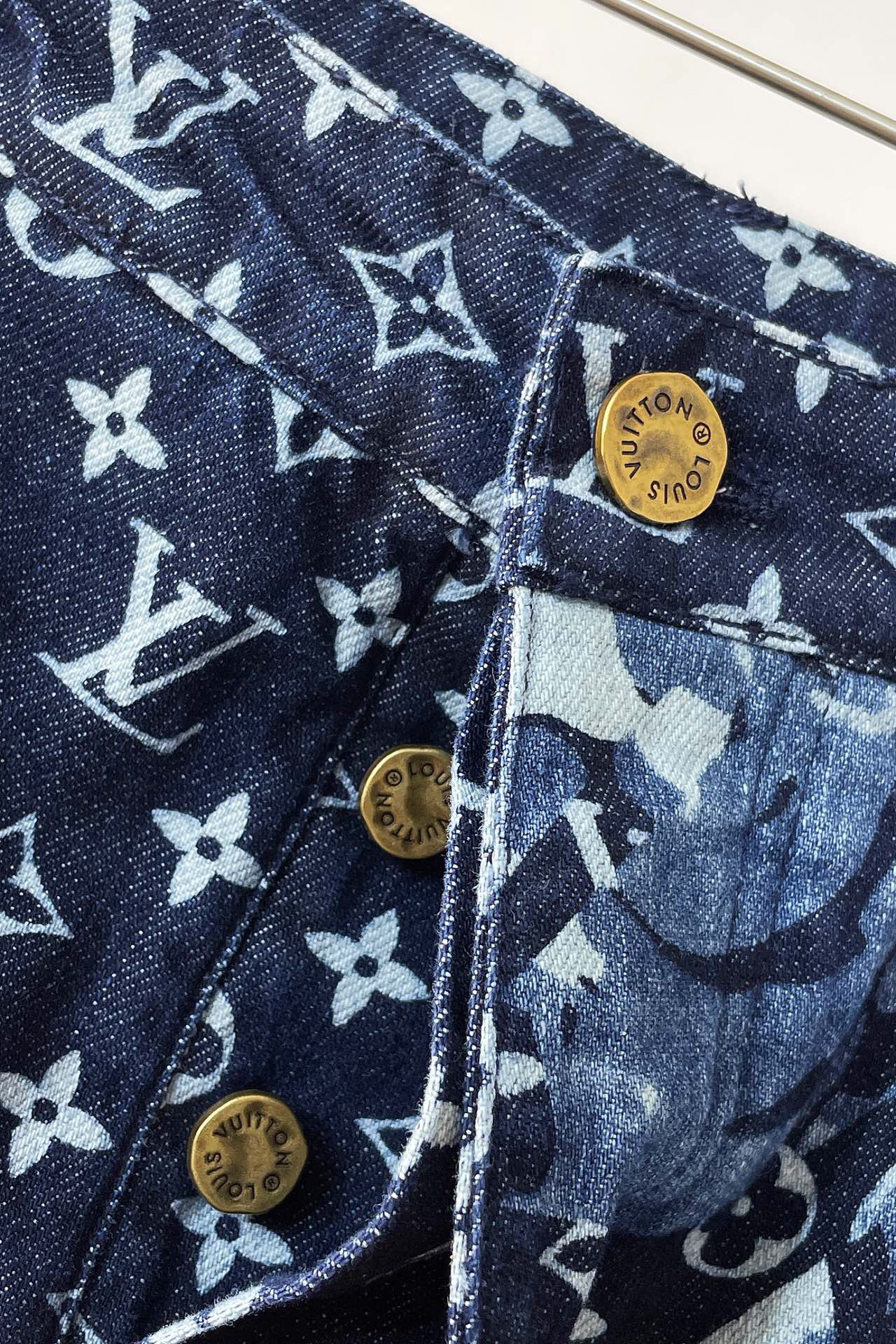 Men suits Top Quality