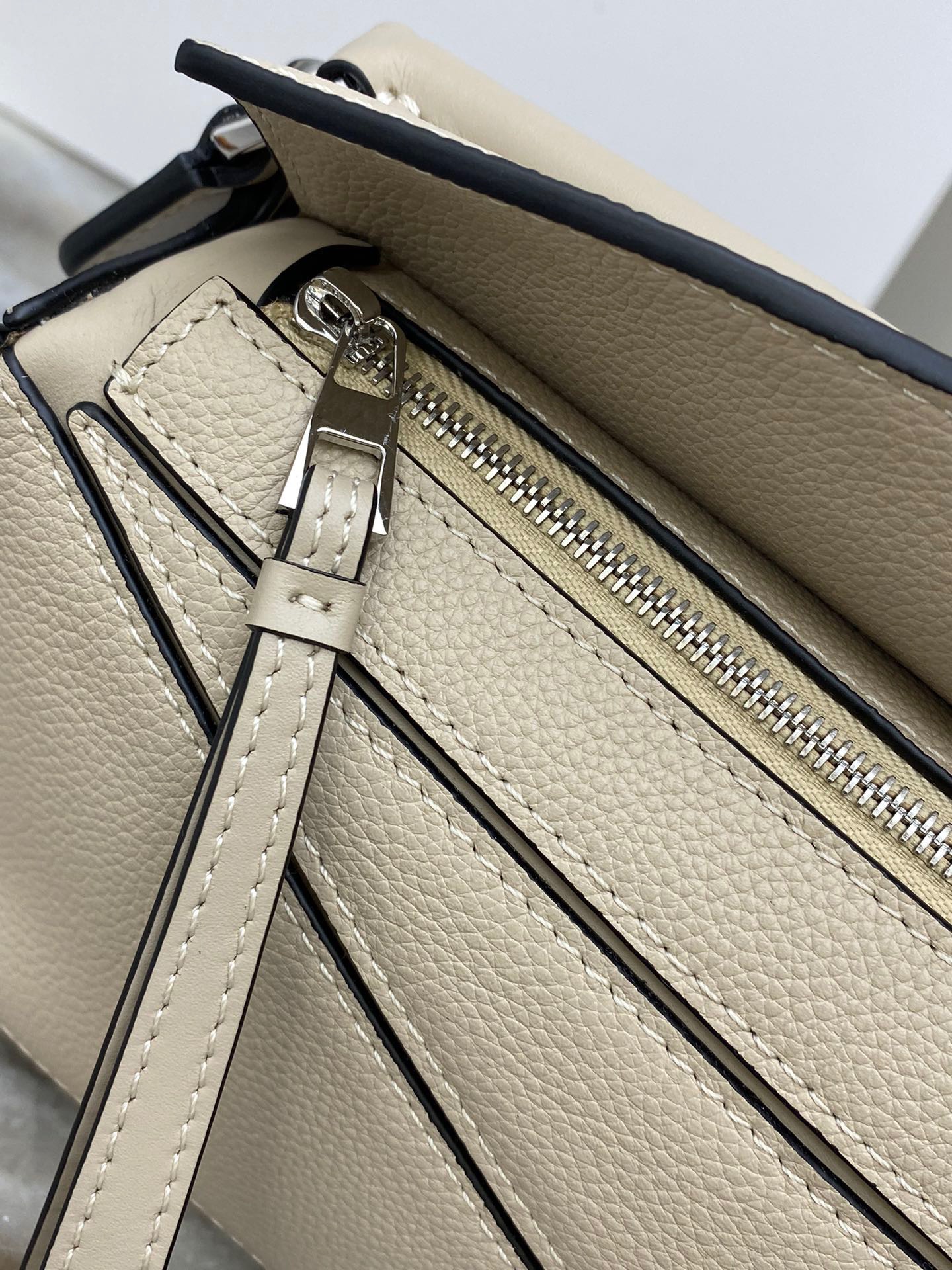 L*oewe Bag 9016 Top Quality