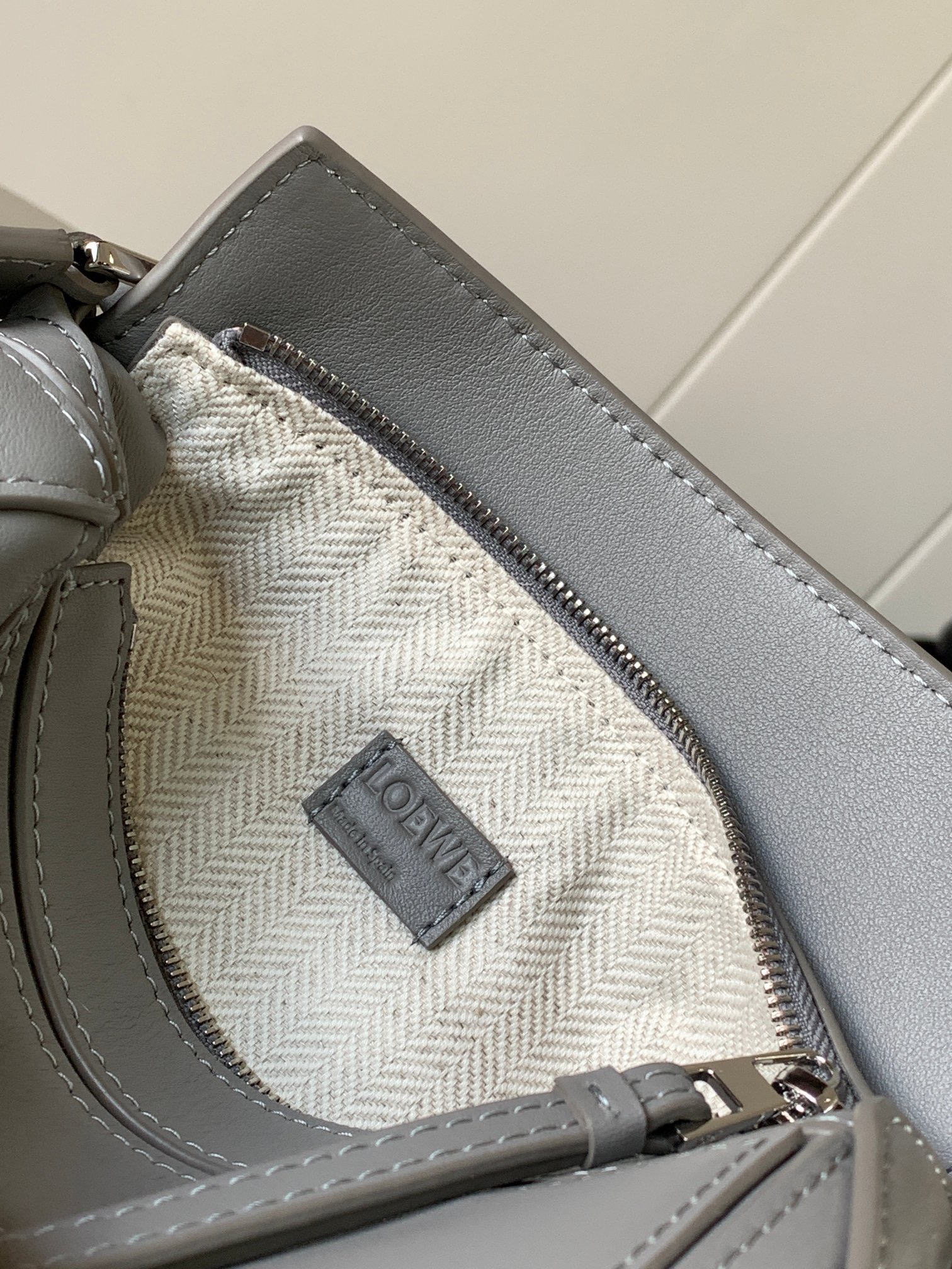 L*oewe Bag 9016 Top Quality