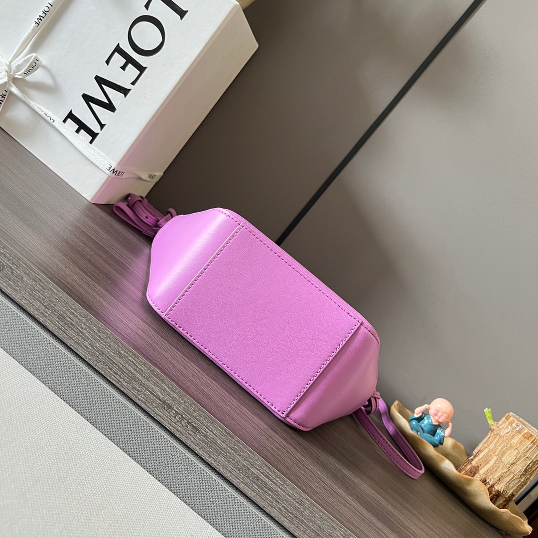 L*oewe Bag 262315 Top Quality