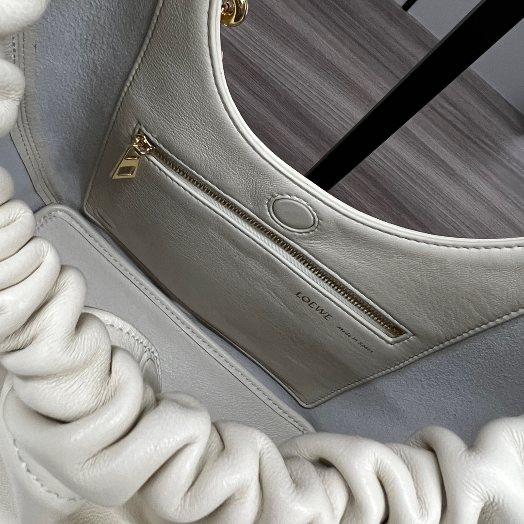 L*oewe Bag 652329 Top Quality