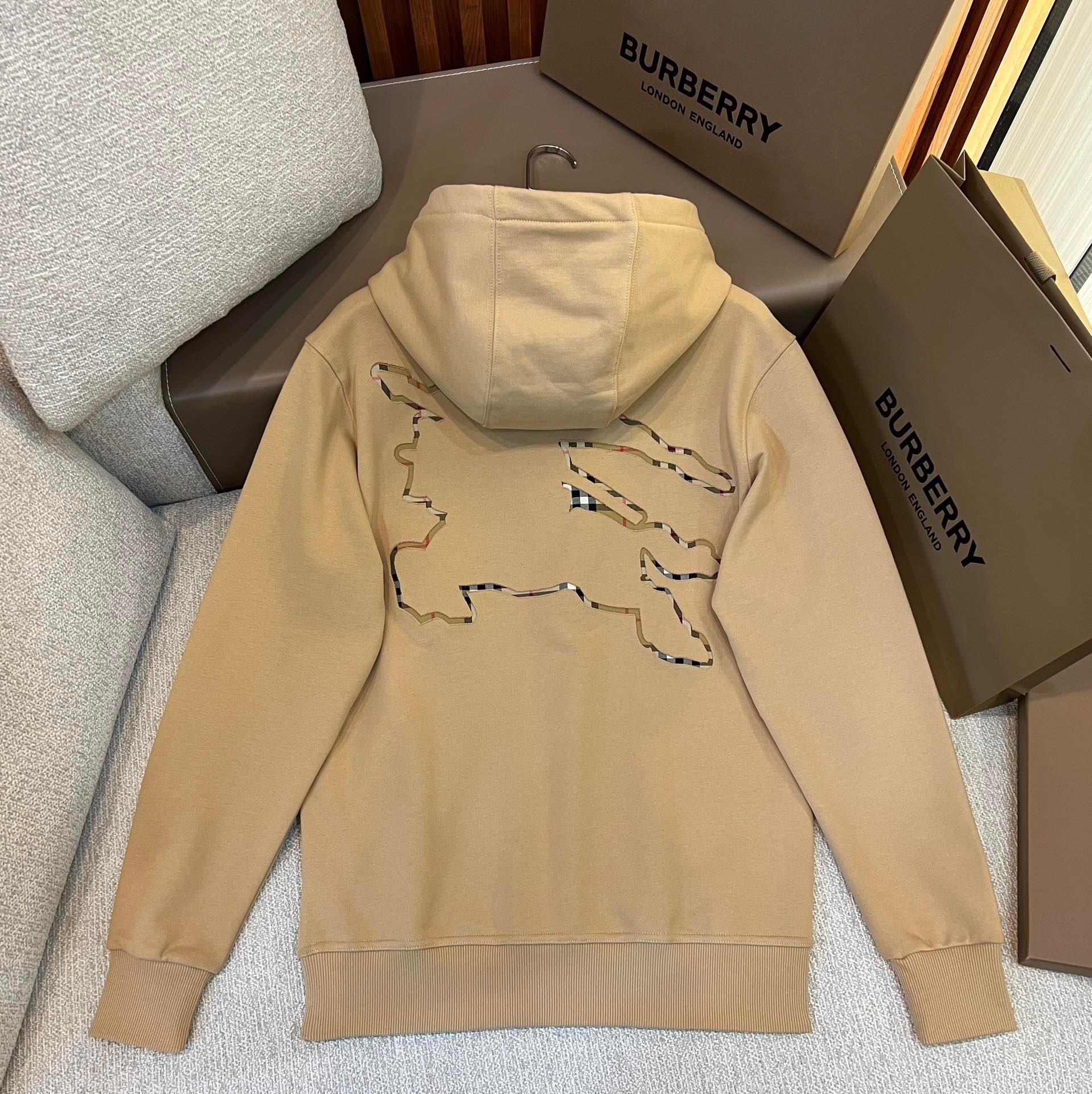 Men Women Sweater Top Quality ()