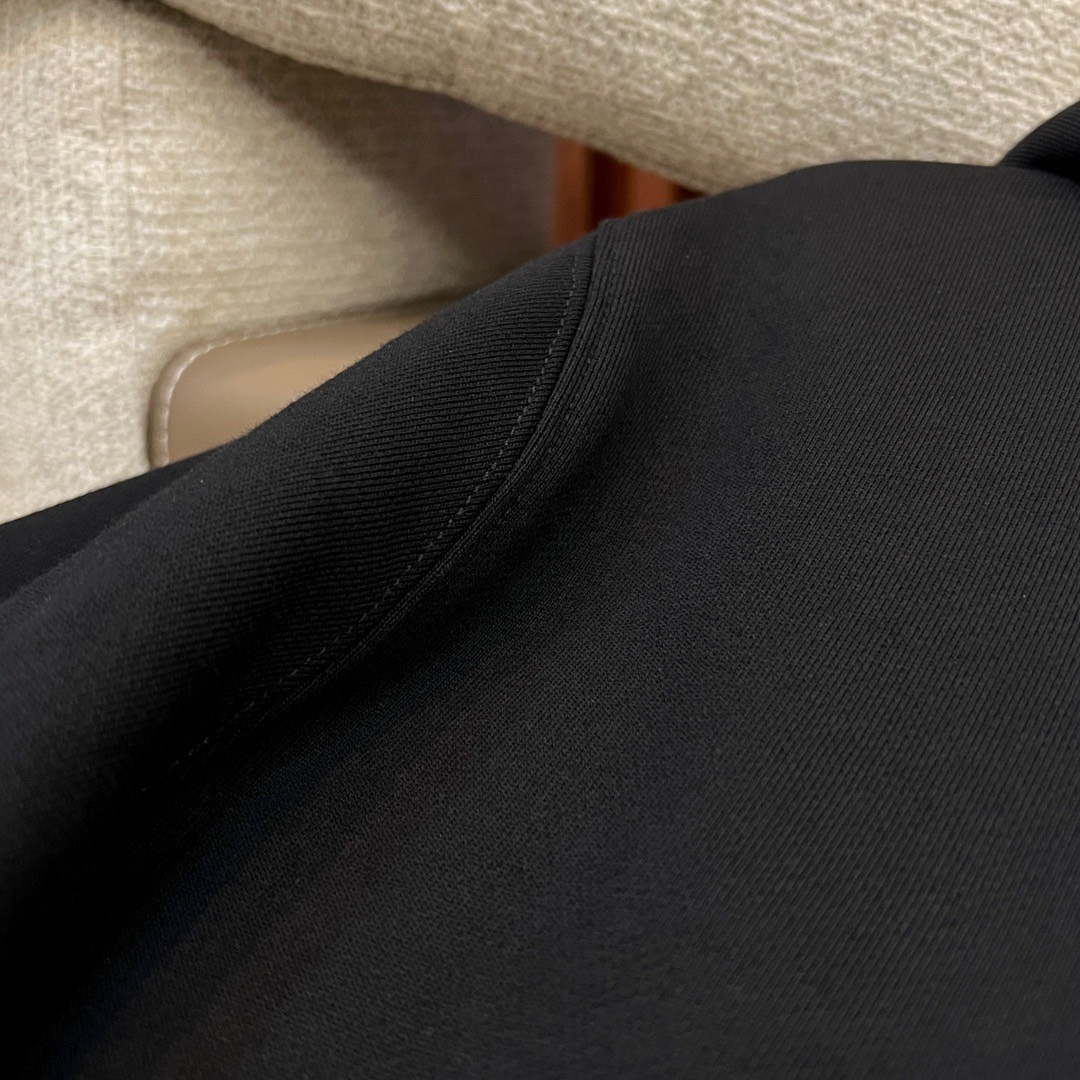 Men Women Sweater Top Quality ()