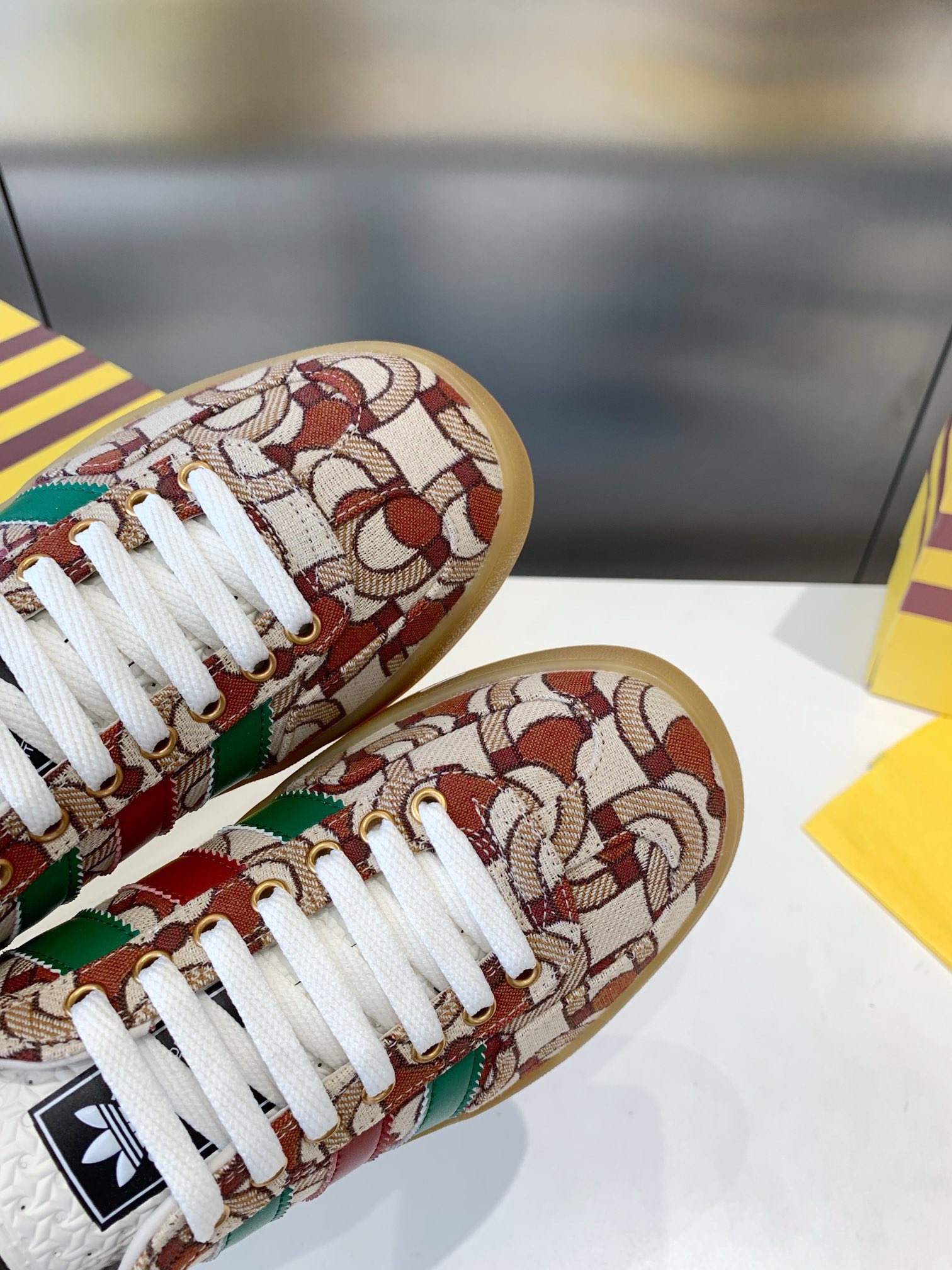 Men Women G*ucci Top Sneaker