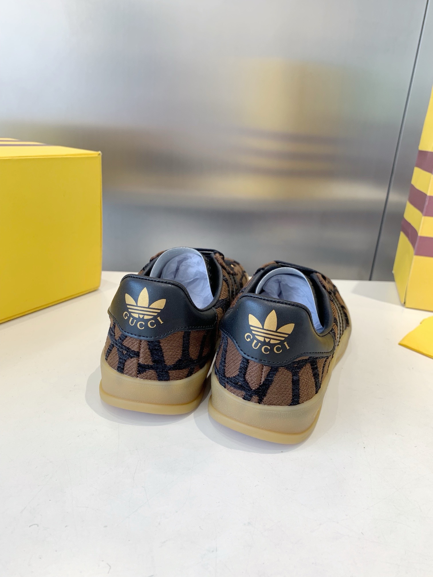 Men Women G*ucci Top Sneaker