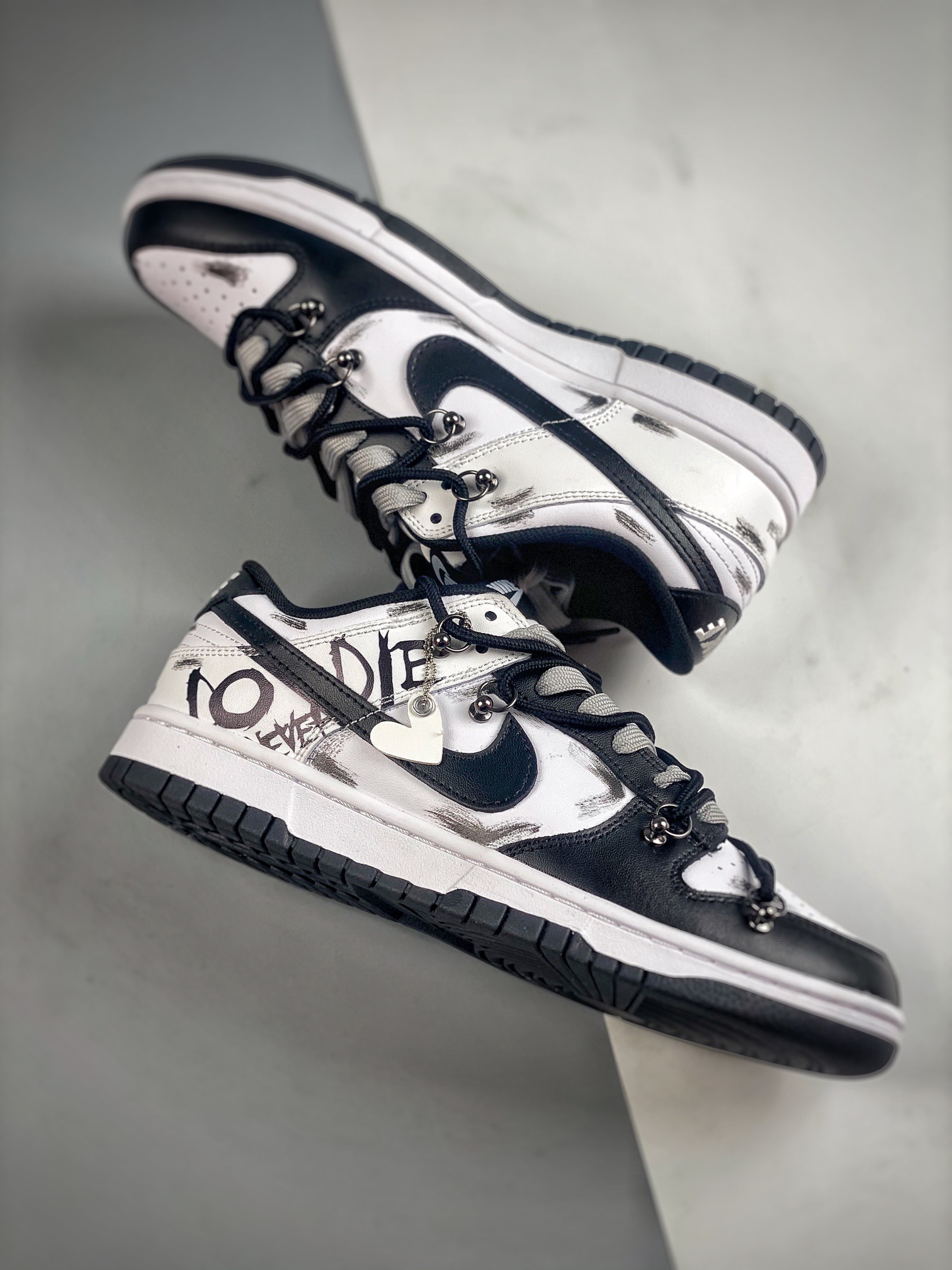 Men Women Nike SB Dunk Low