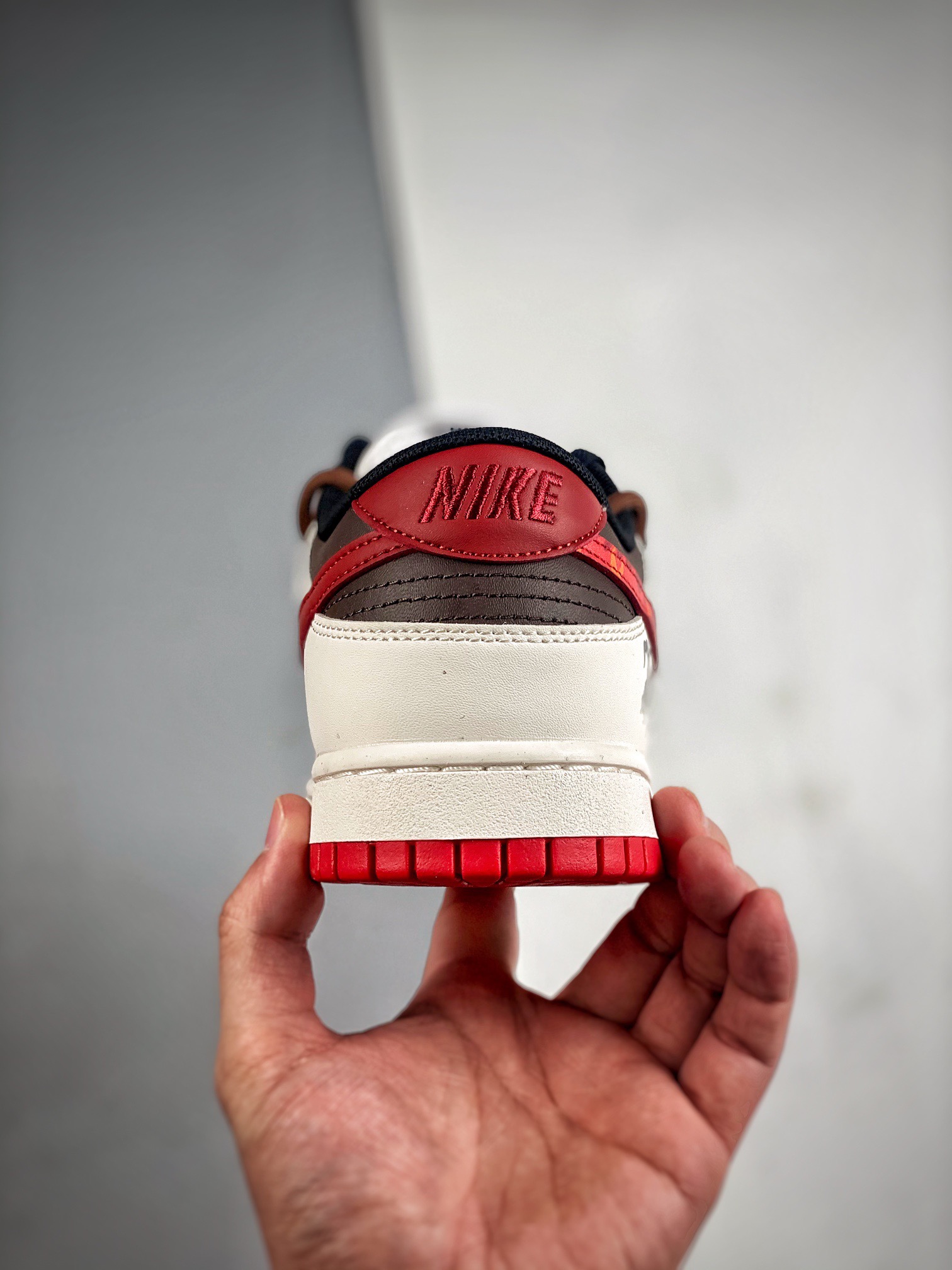 Men Women Nike SB Dunk Low