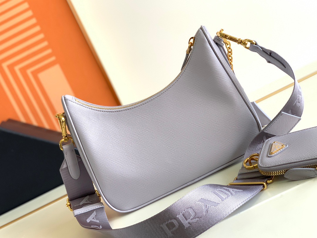 P*rada Bag Top Quality