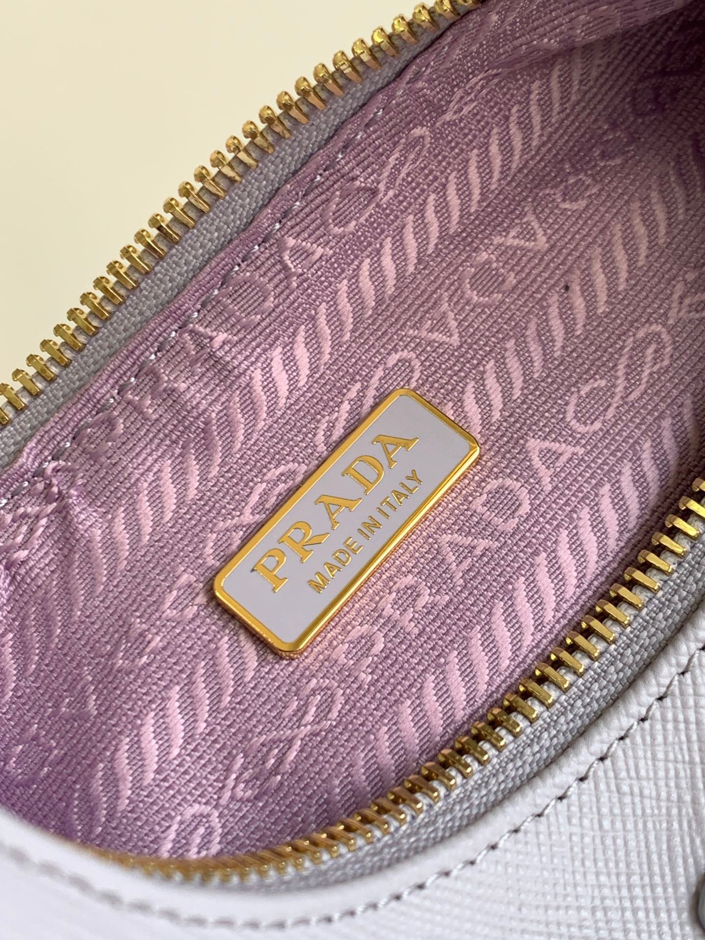 P*rada Bag Top Quality