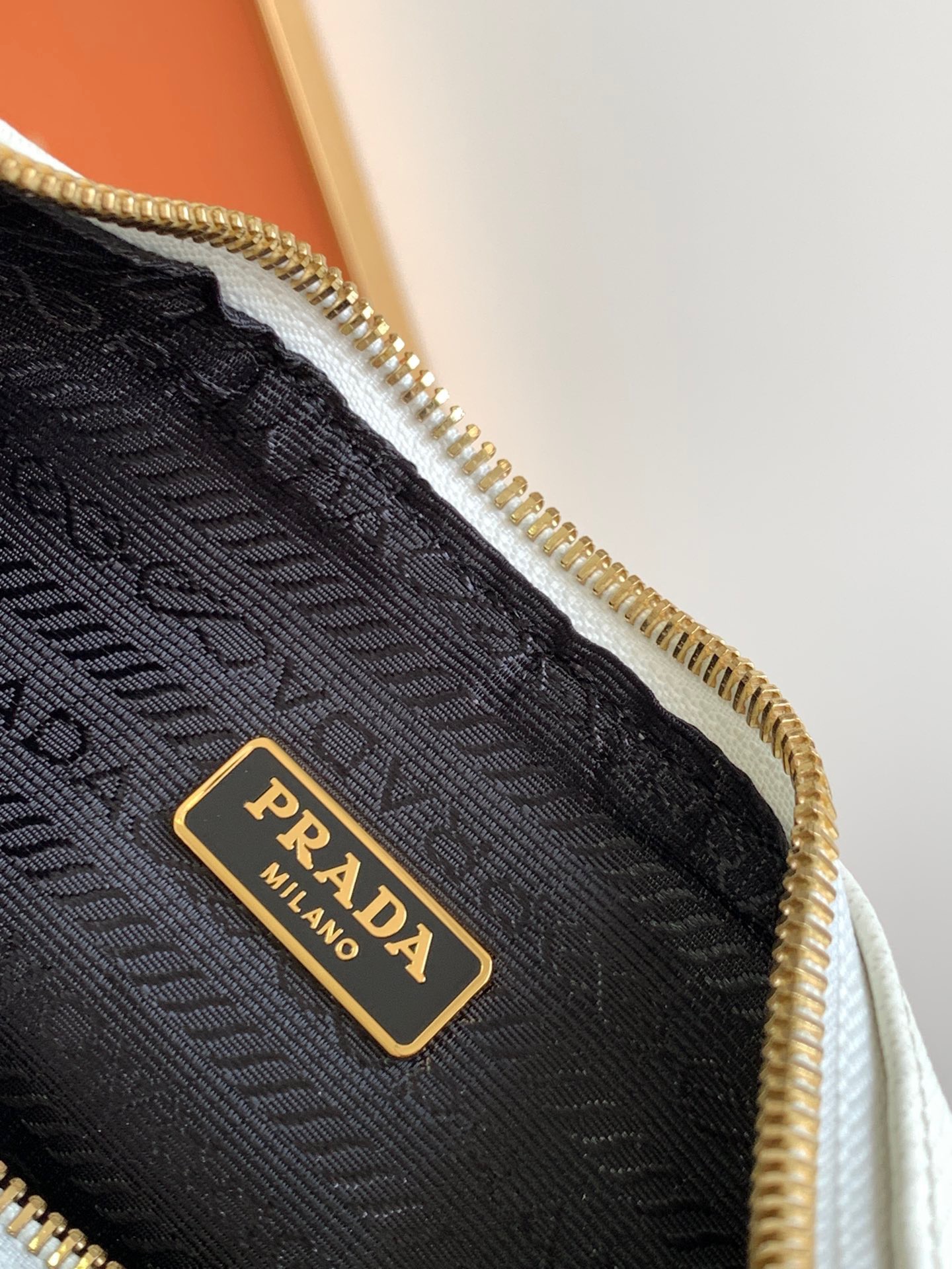 P*rada Bag Top Quality