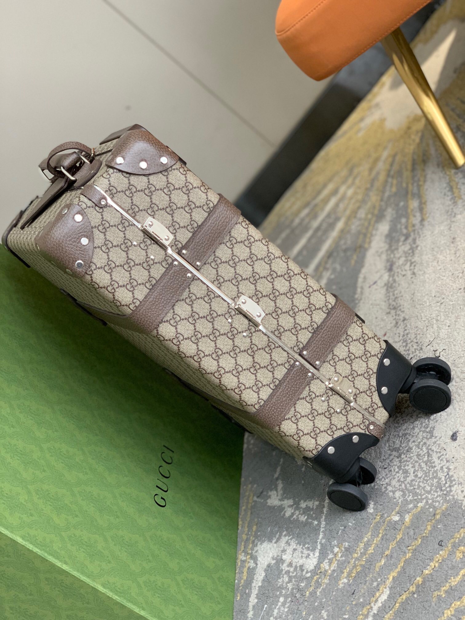 G*UCCI Luggage suitcase ()