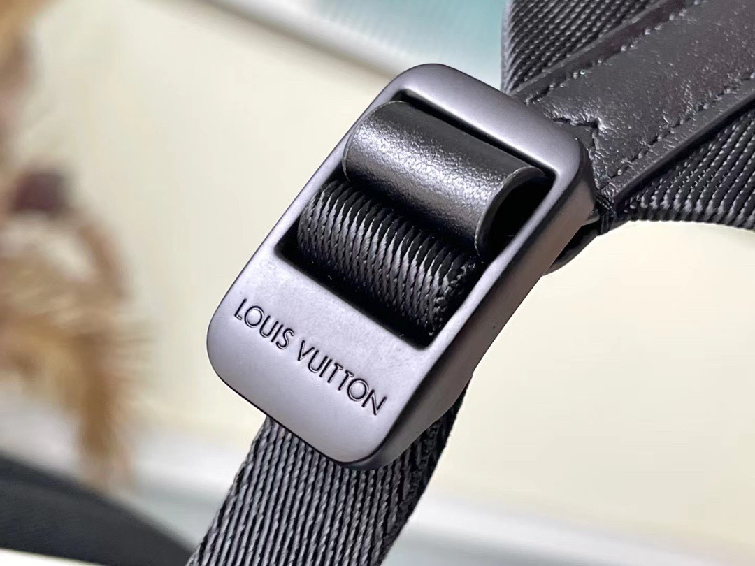 L*ouis V*uitton Top Bag